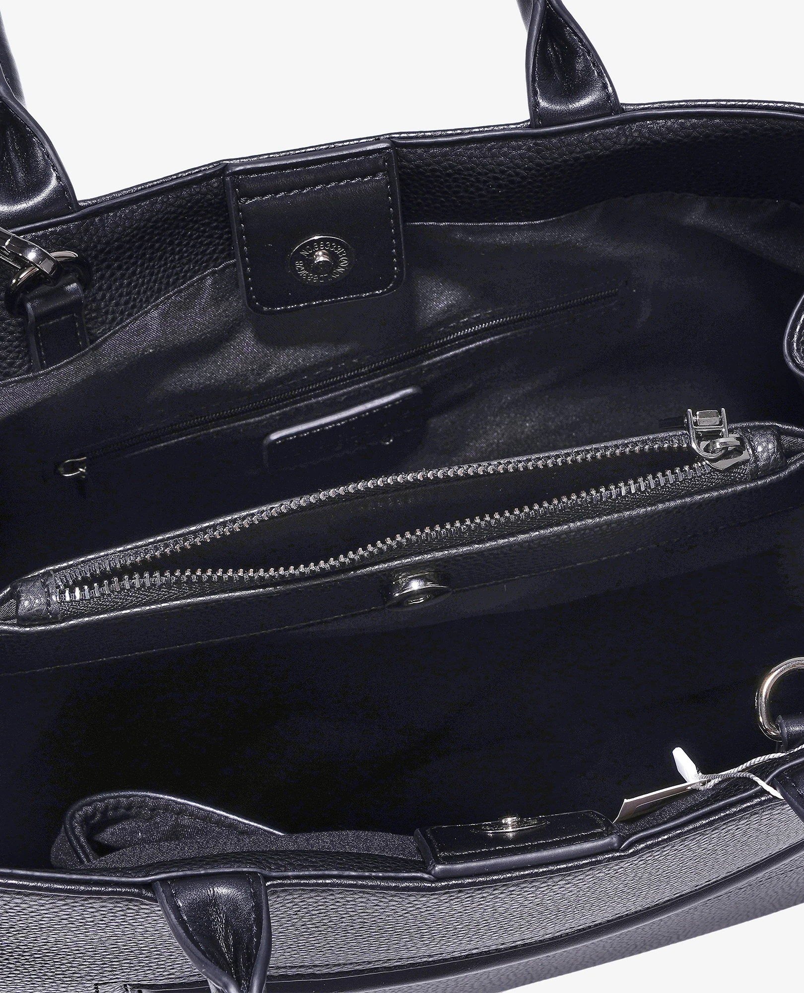 תיק יד קשיח תא קדמי