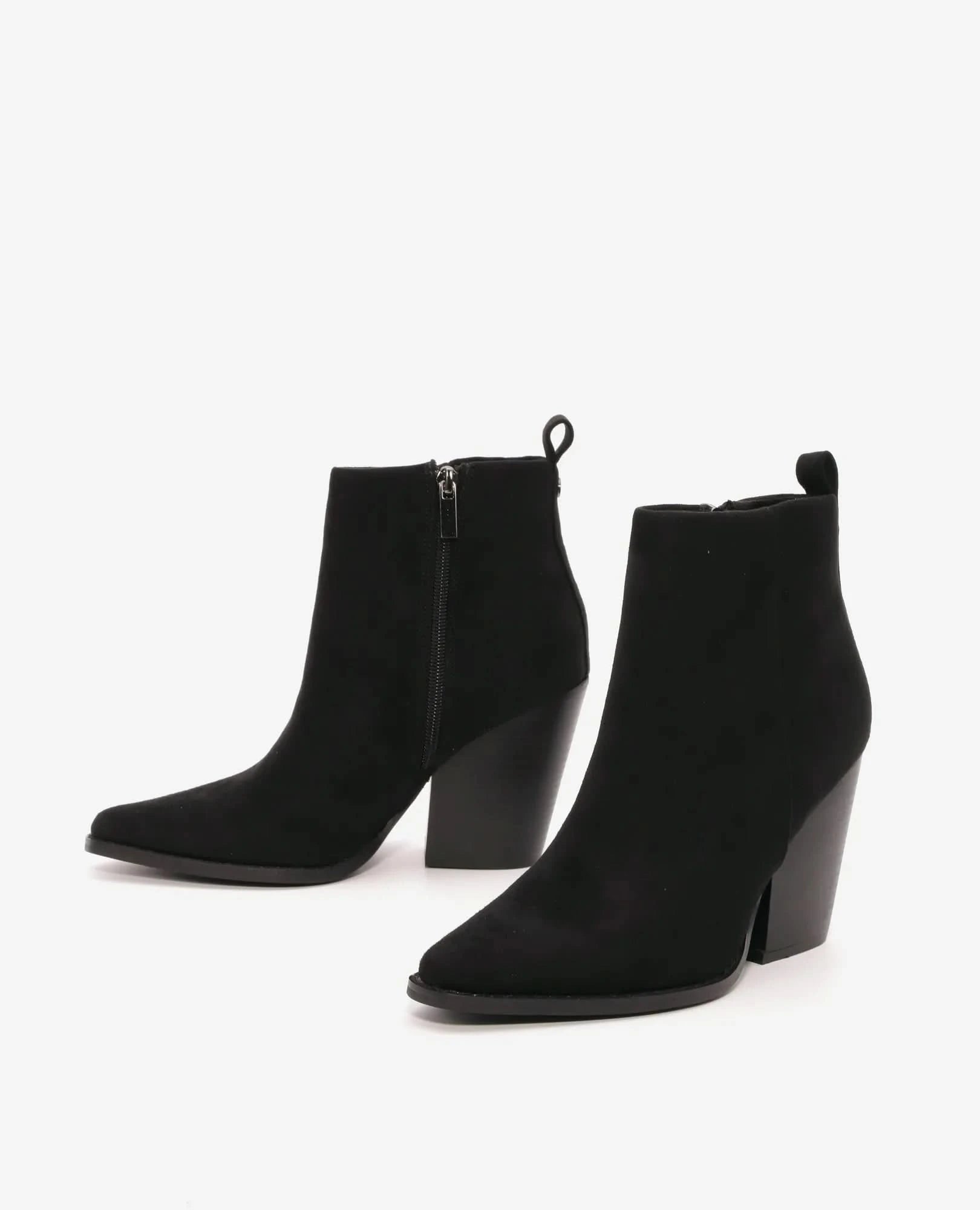 מגפוני עקב- נוף - B Unique