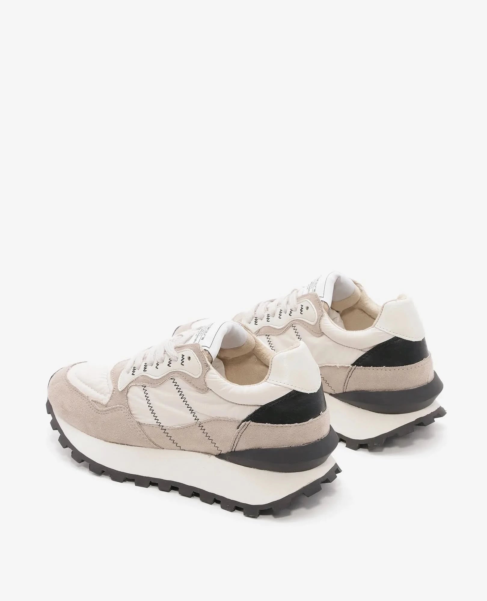 נעלי סניקרס- אמי - B Unique