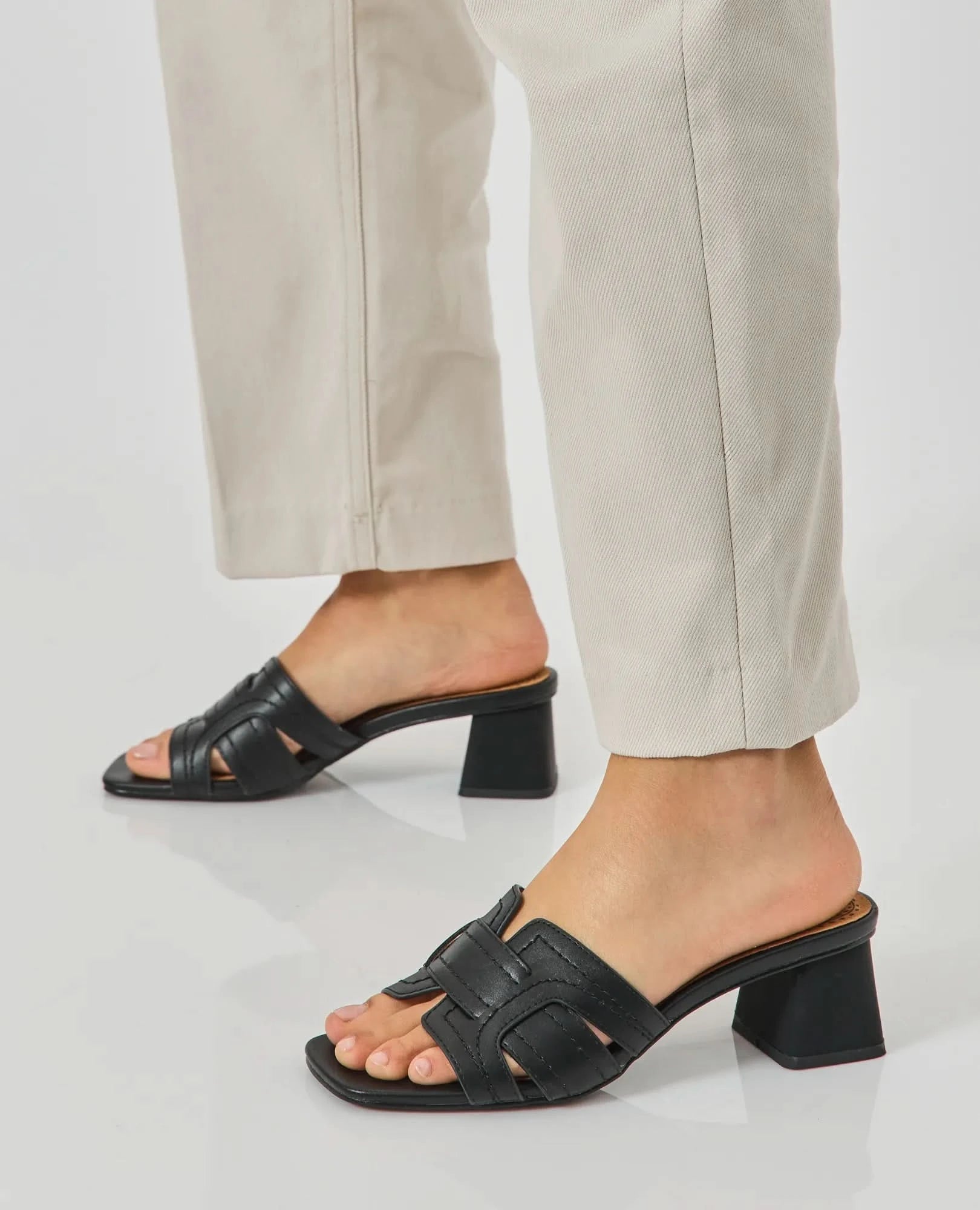 כפכפי עקב - מוריה - B Unique - כפכפי עקב