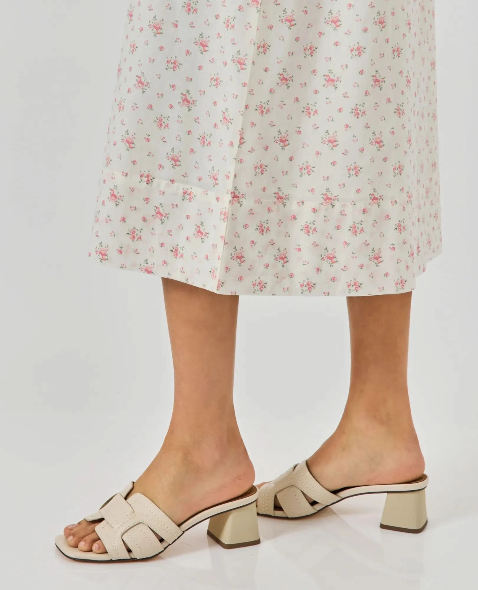 כפכפי עקב - מוריה - B Unique - כפכפי עקב