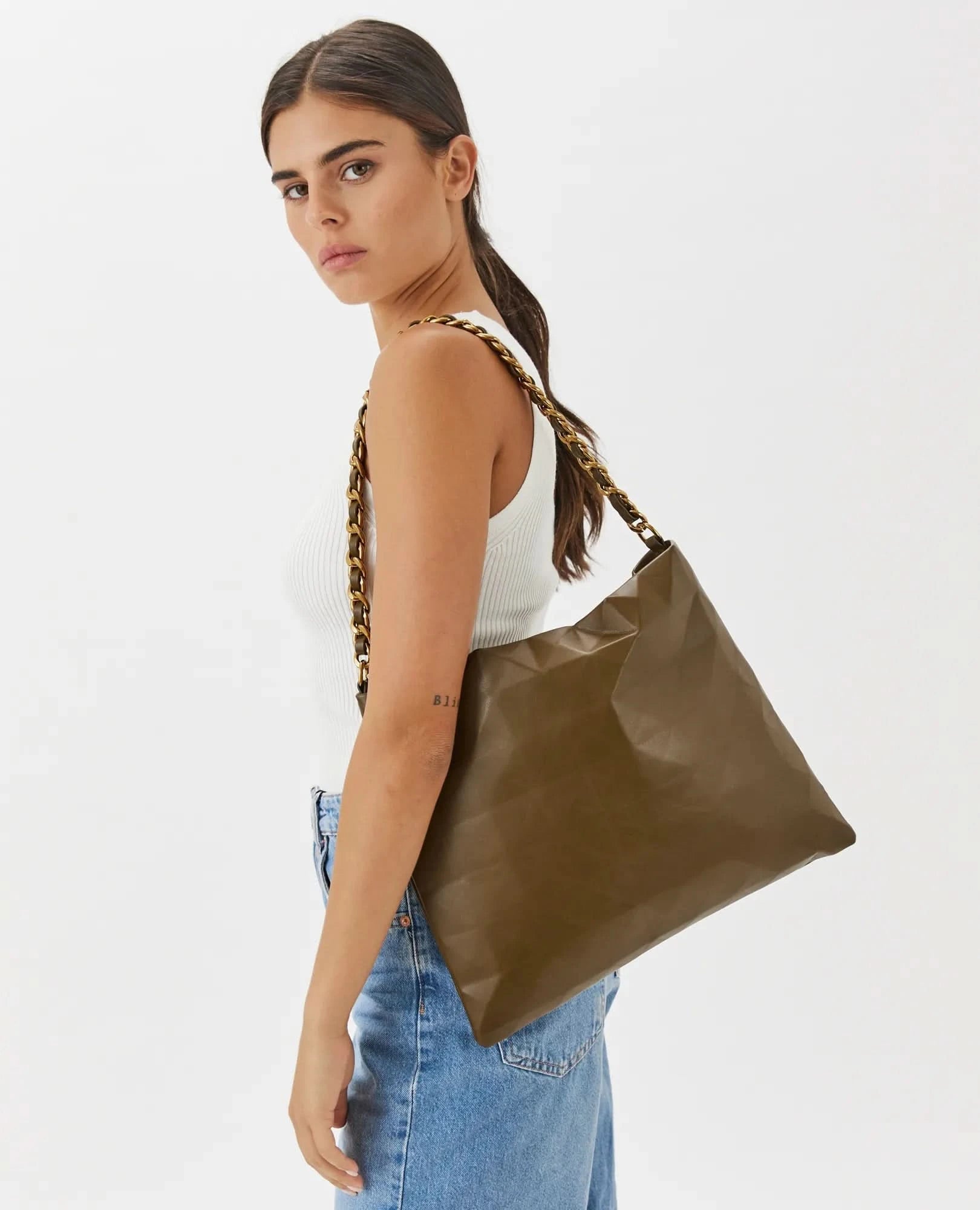 תיק צד- לורי