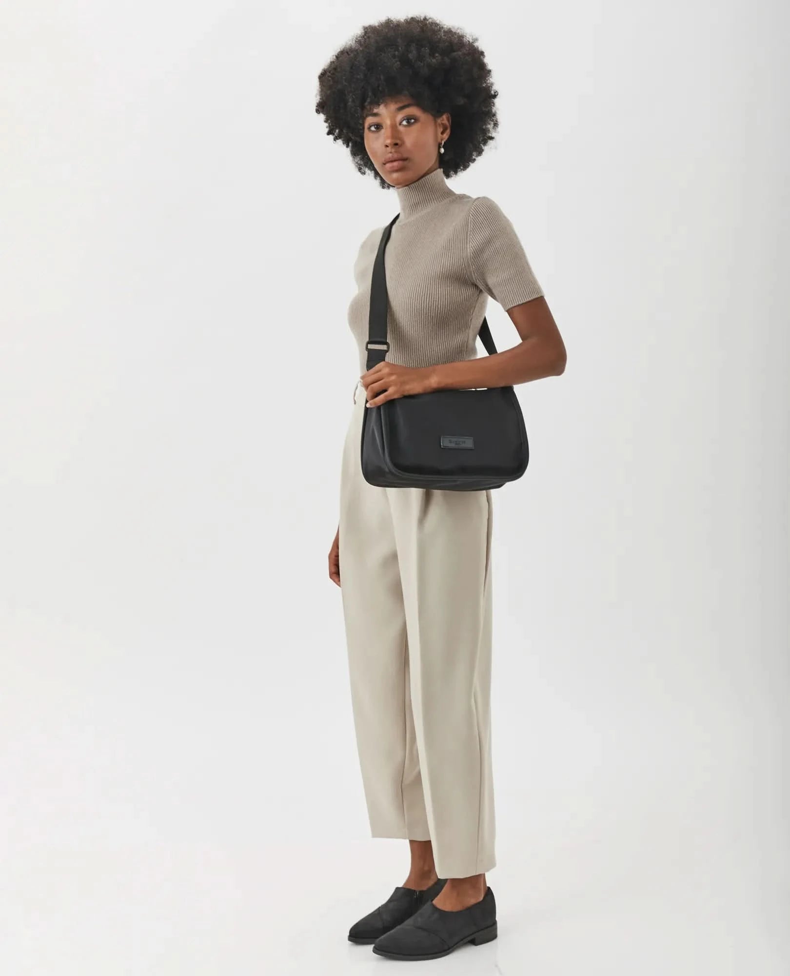 תיק צד ניילון