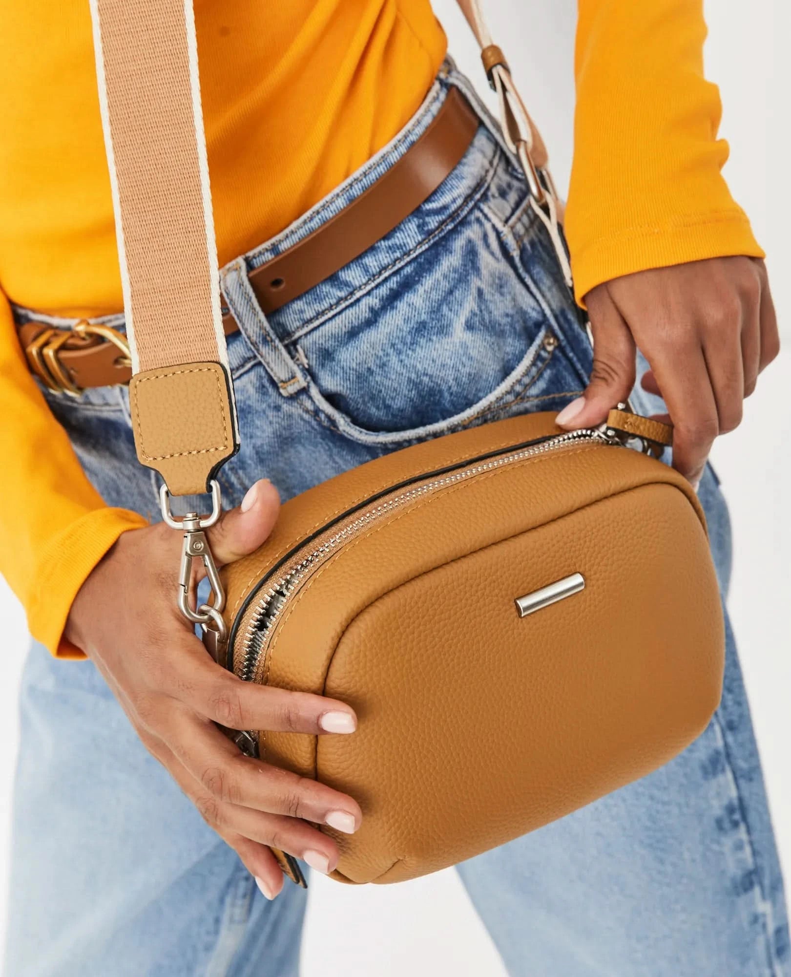 תיק צד עור פרקטי