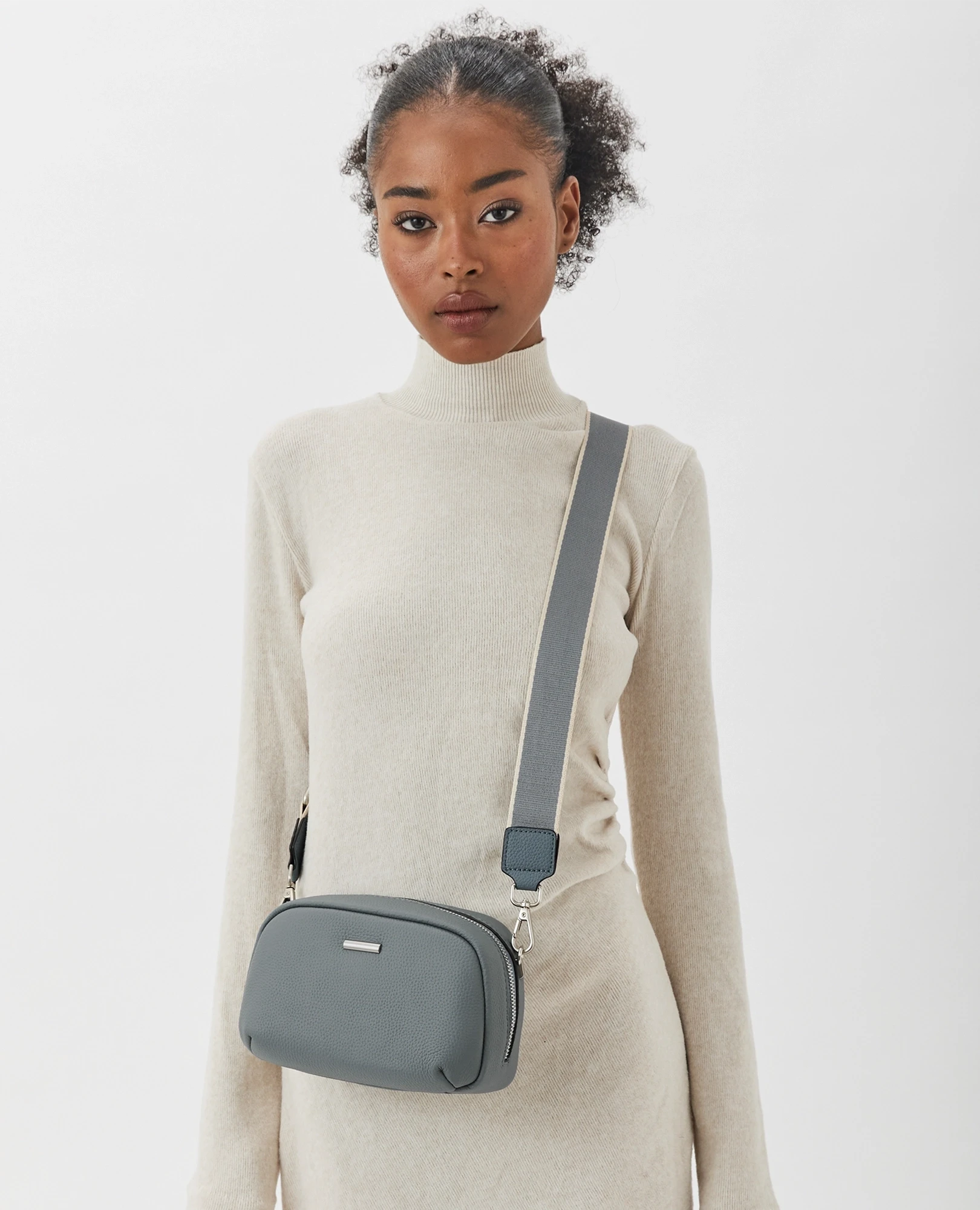 תיק צד מעור - ירדן - B Unique