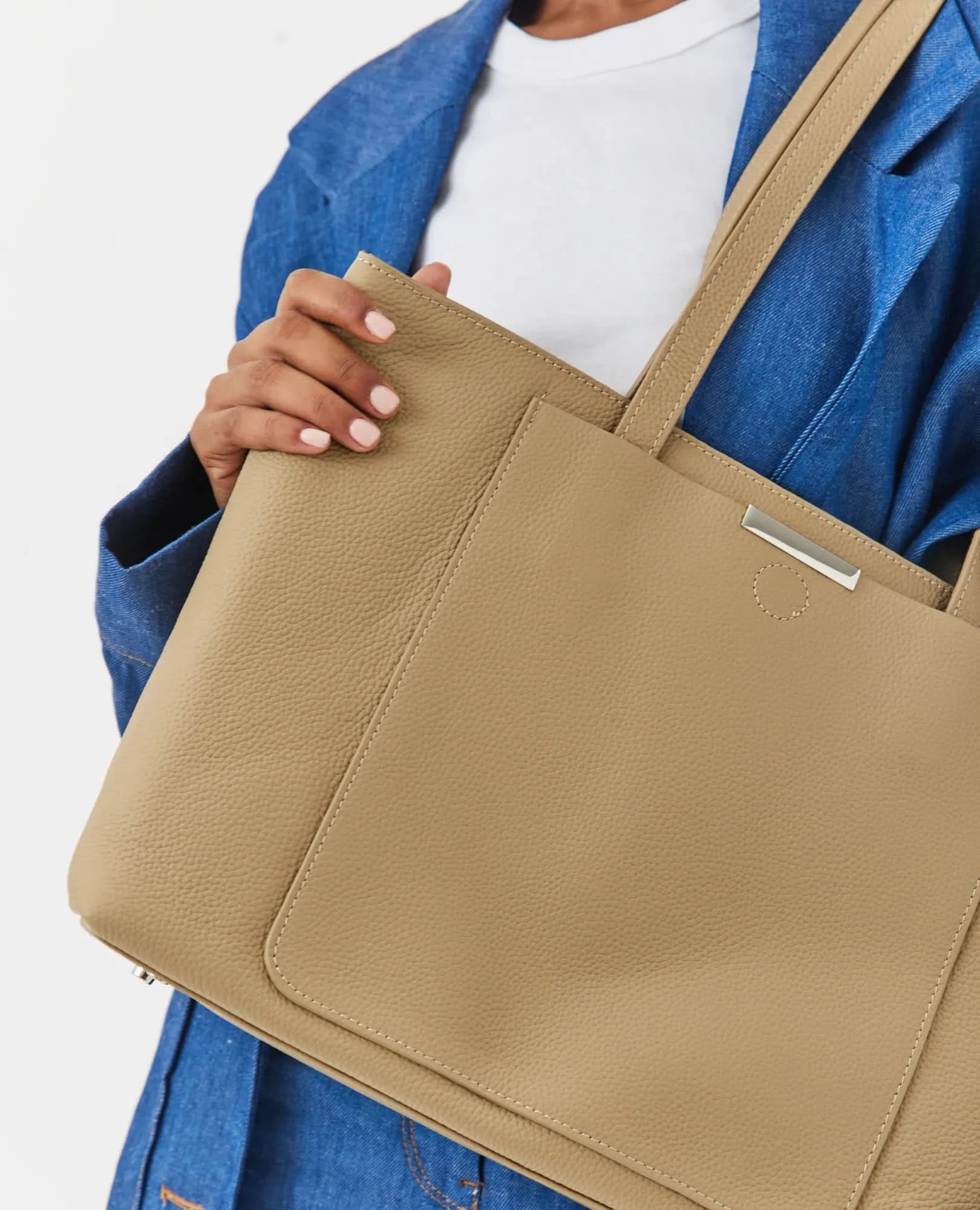 תיק צד מעור- דנה