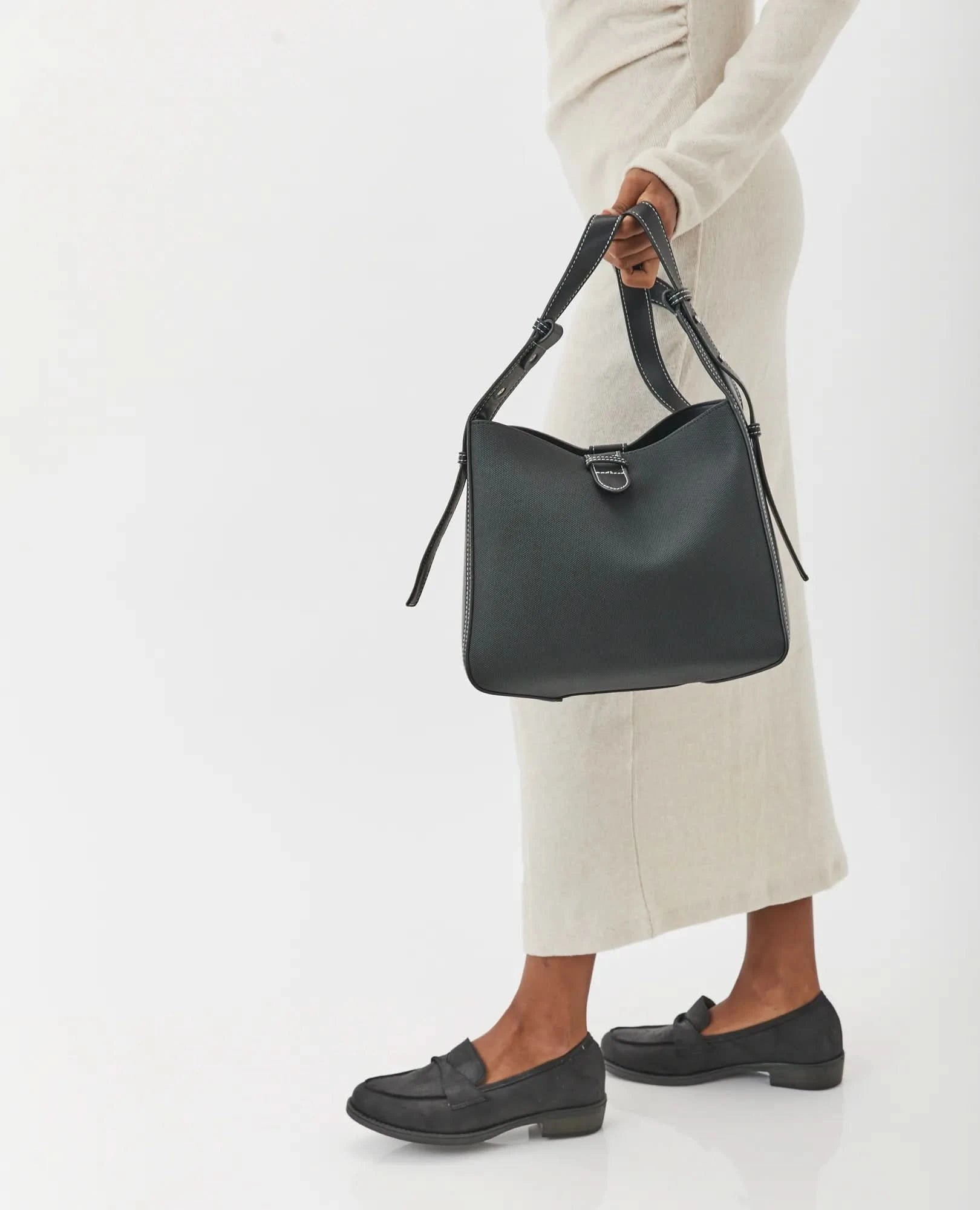 תיק צד סגירה לשונית