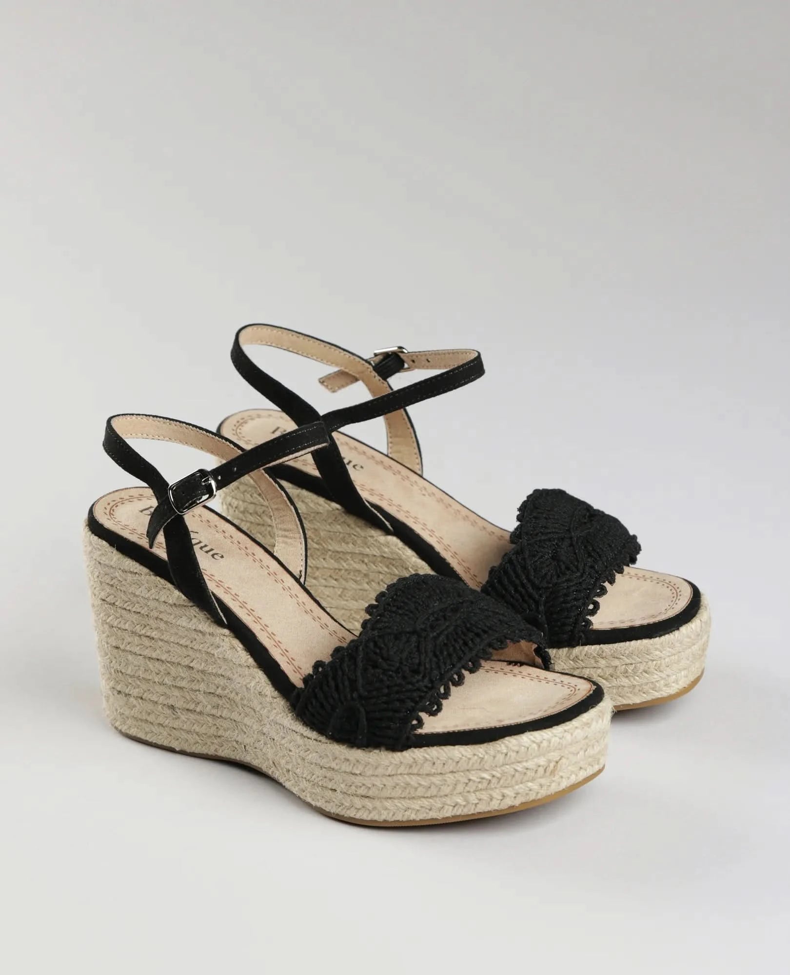 סנדלי פלטפורמה- לני - B Unique