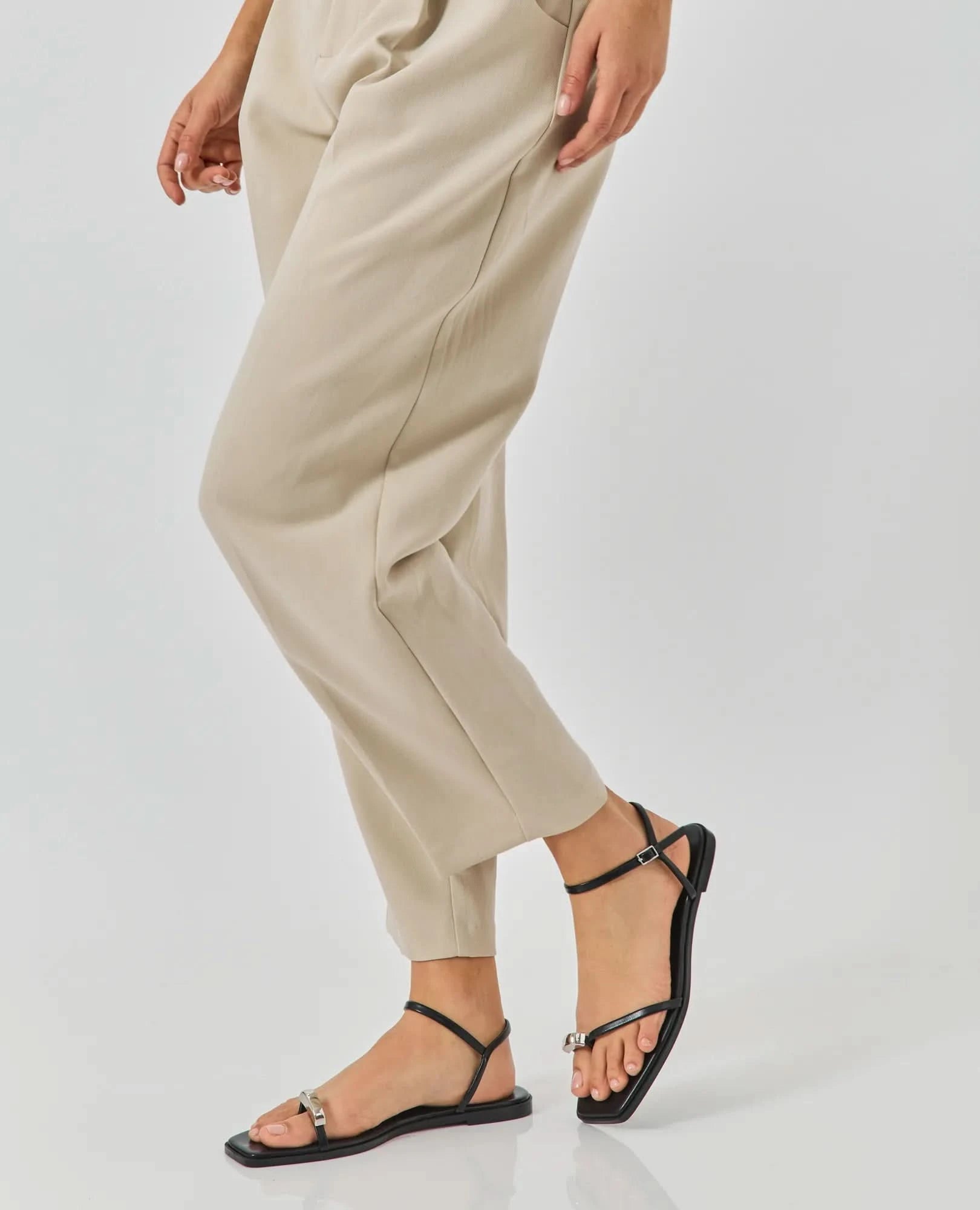 סנדלים שטוחים - איזבלה - B Unique - סנדלים