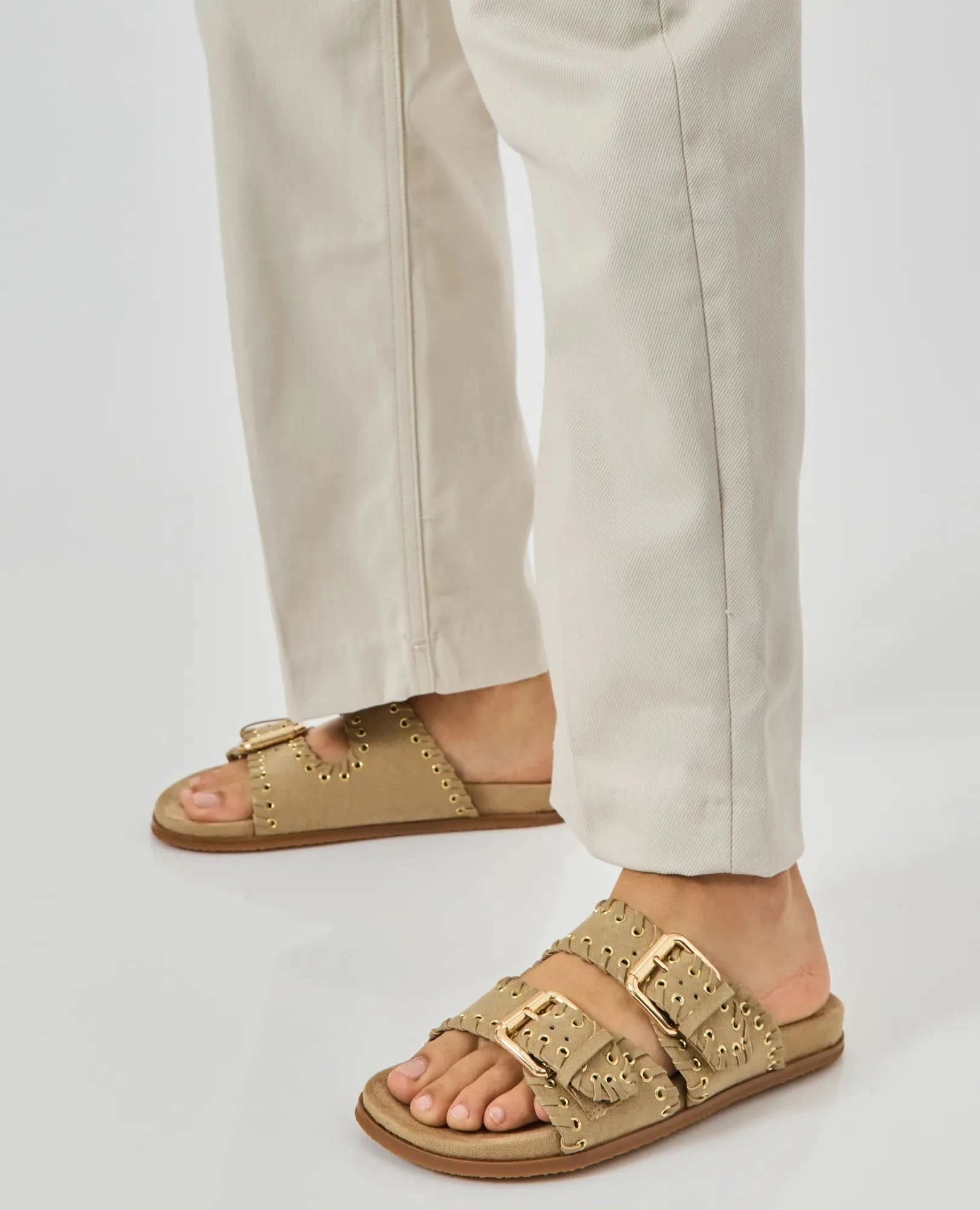 כפכפים שטוחים - גאל - B Unique - כפכפים שטוחים