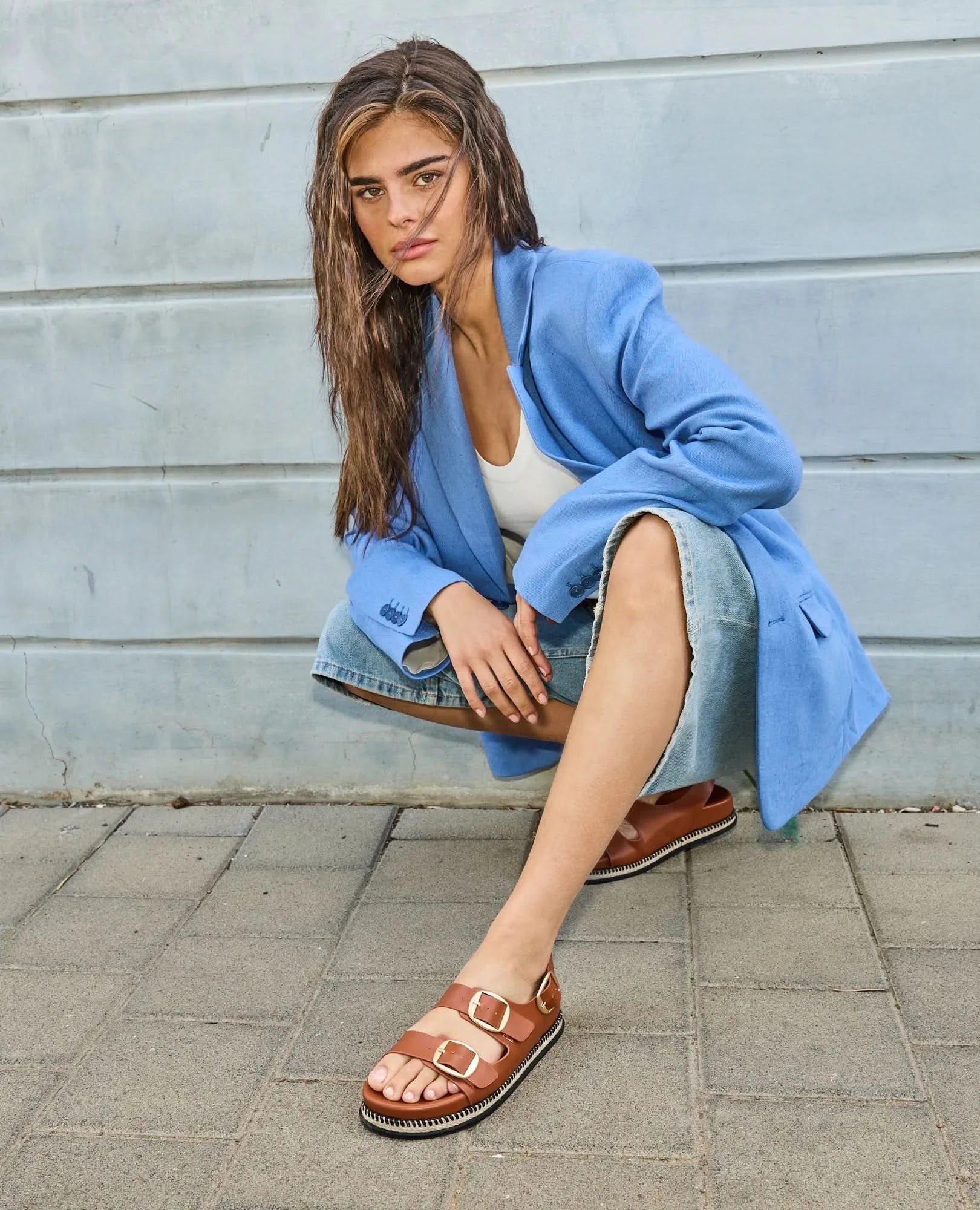 סנדלי פלטפורמה - קורל - B Unique - סנדלים