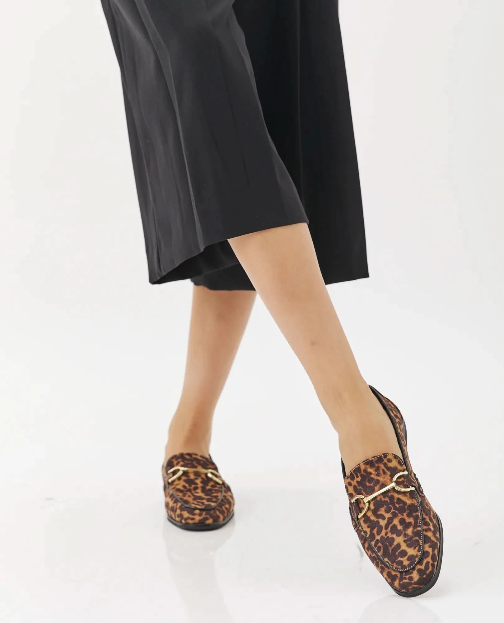 מוקסין שטוח אבזם- יהל - B Unique