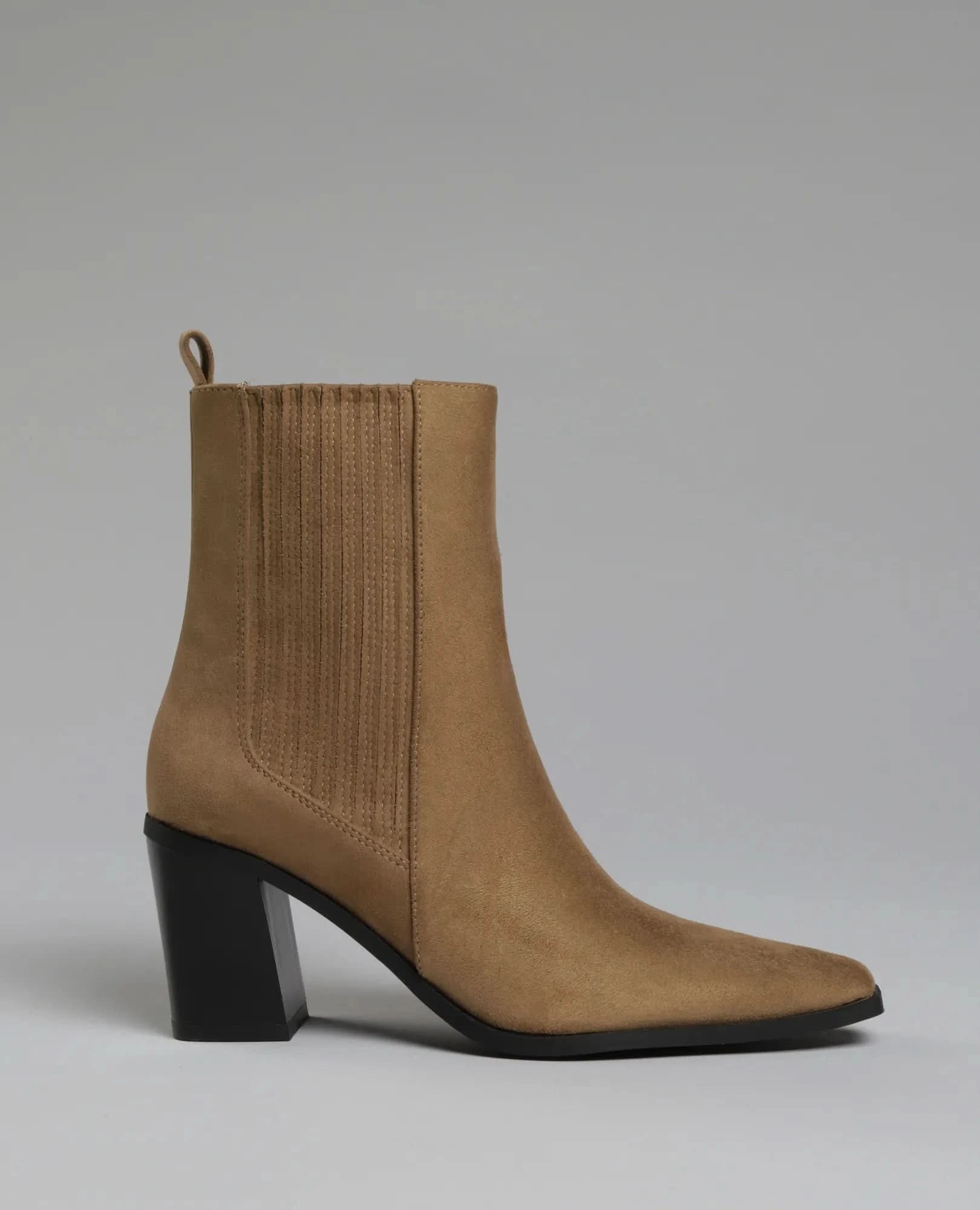 מגפוני עקב צ'לסי - גלי - B Unique - מגפונים