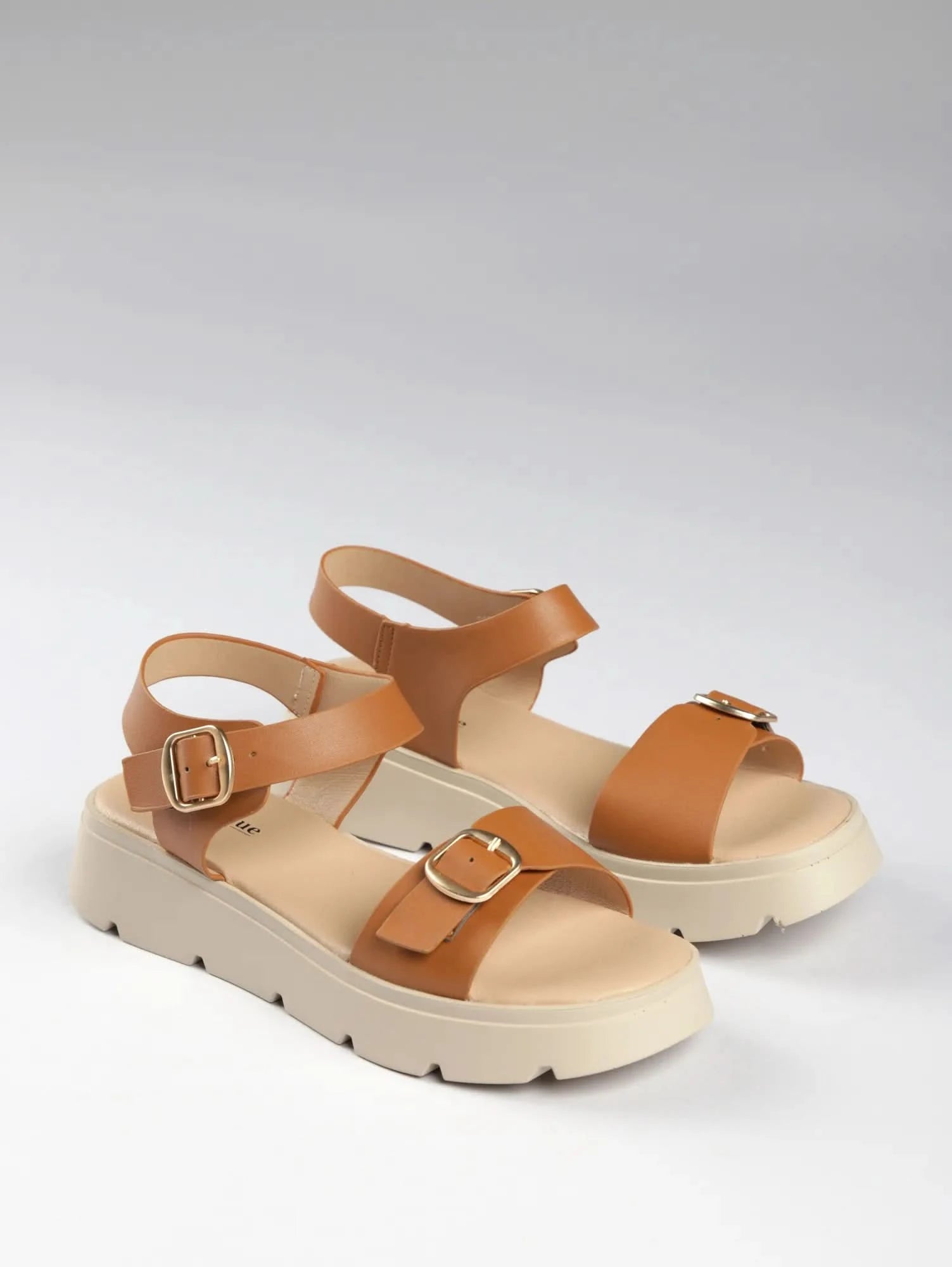 סנדלי פלטפורמה- אביב - B Unique - סנדלים