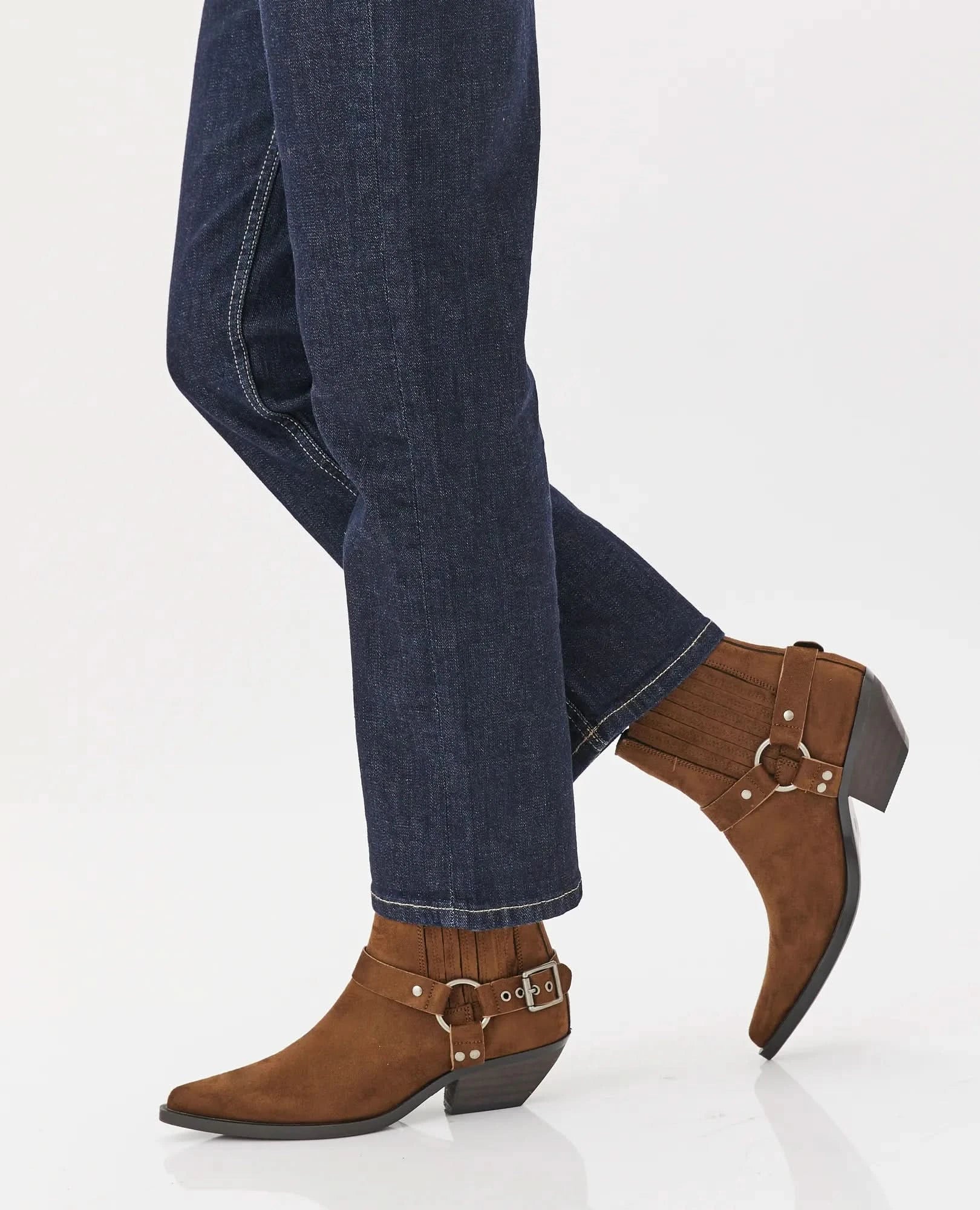 מגפוני בוקרים- דפנה - B Unique