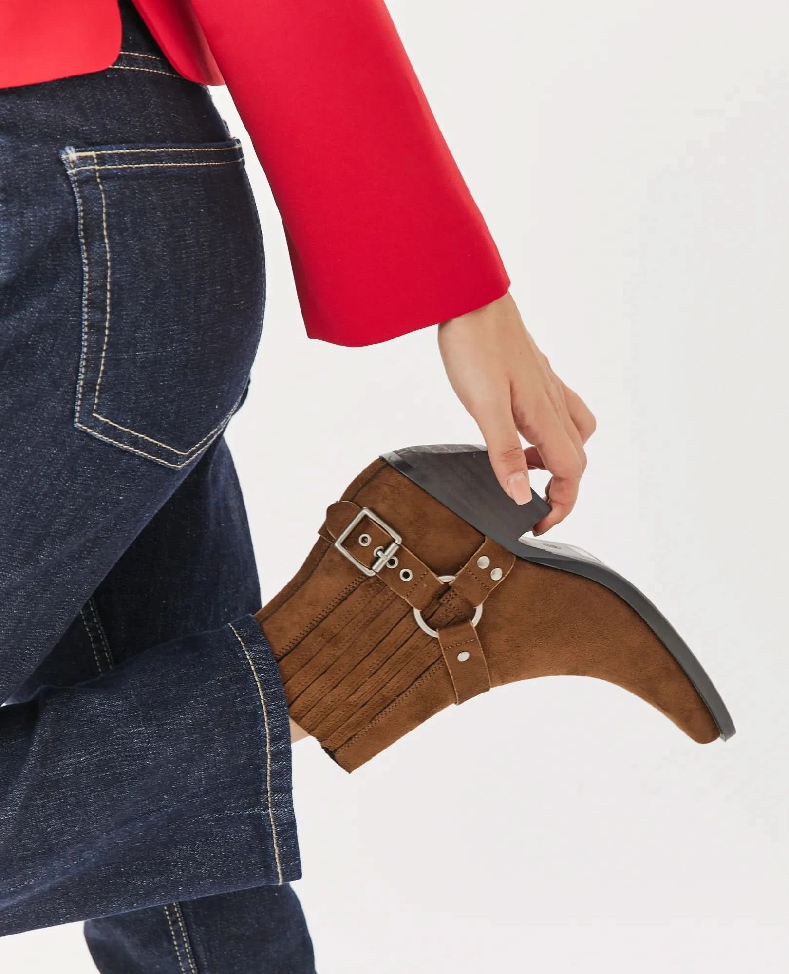 מגפוני בוקרים- דפנה - B Unique