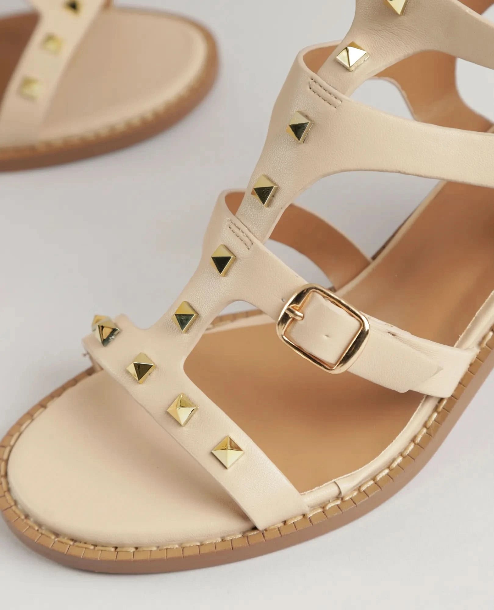 סנדלי עקב - נופר - B Unique