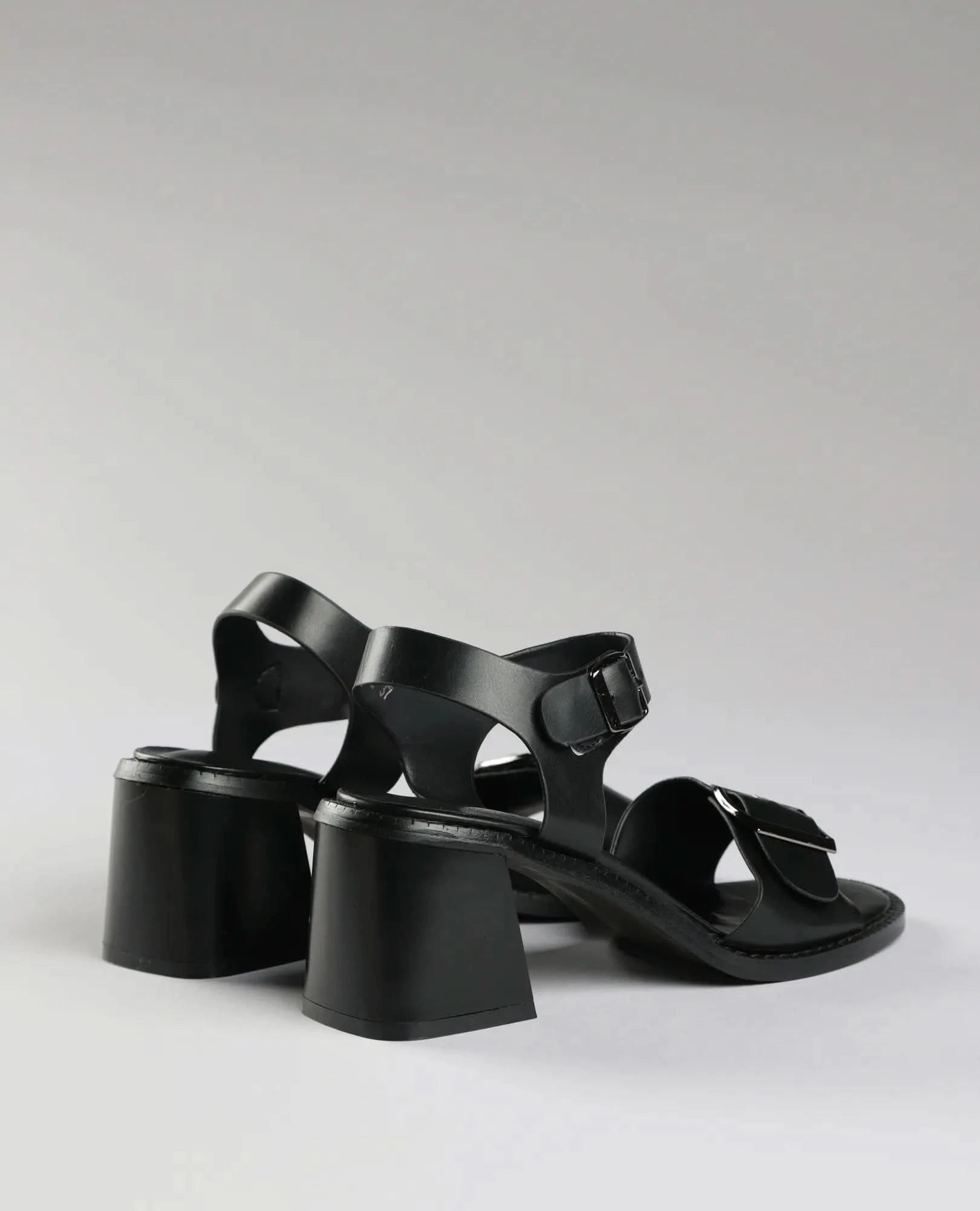 סנדלי עקב - סטפני - B Unique