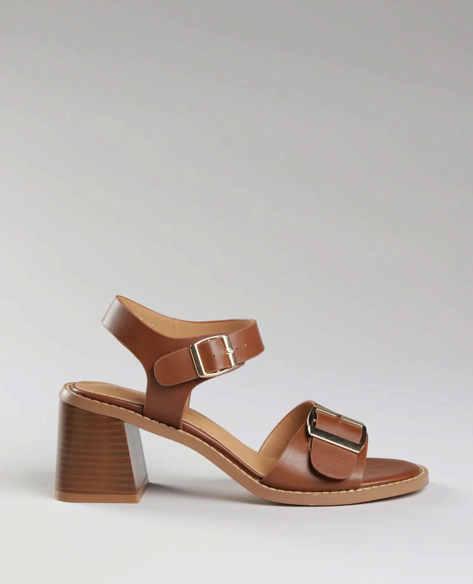 סנדלי עקב - סטפני - B Unique