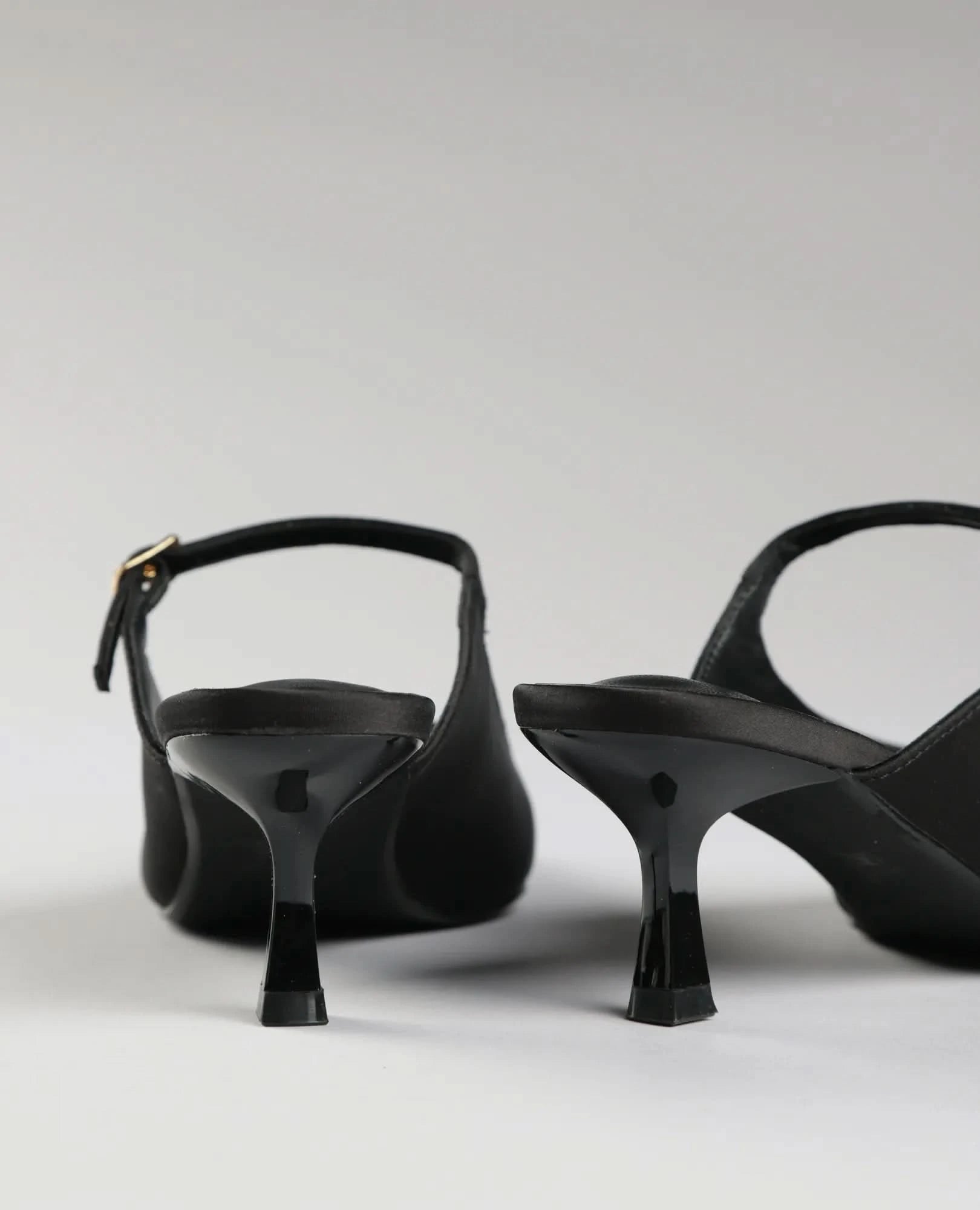 כפכפי עקב - שרית - B Unique