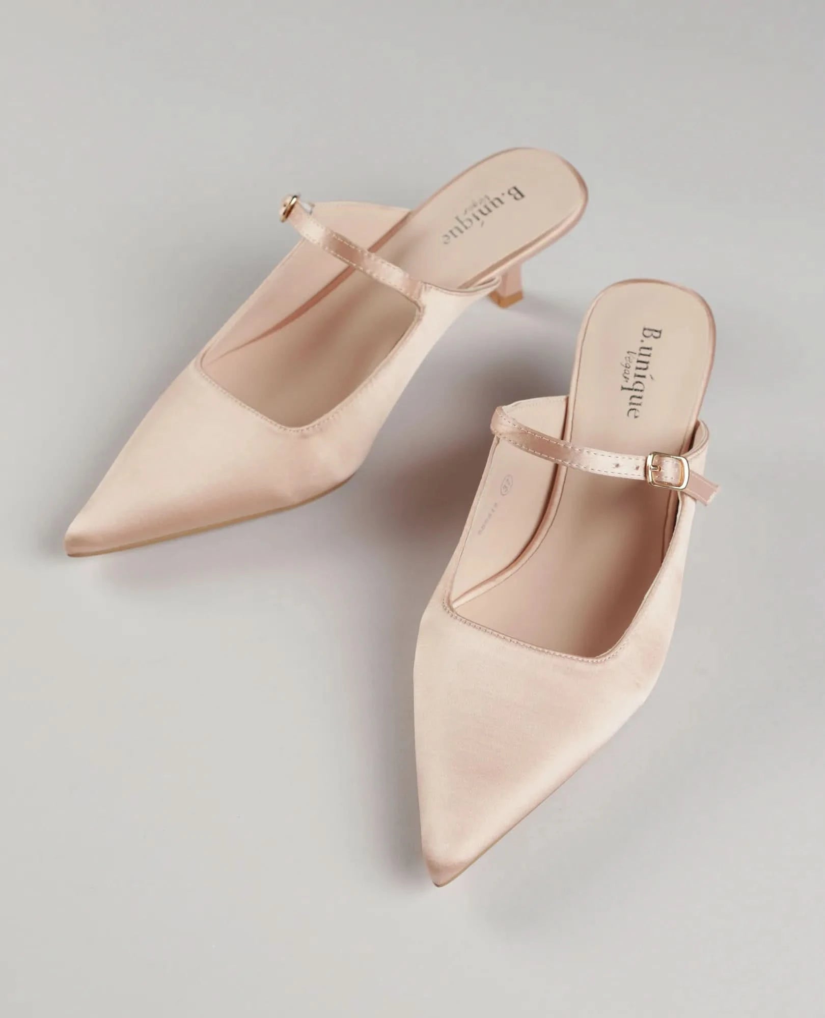 כפכפי עקב - שרית - B Unique