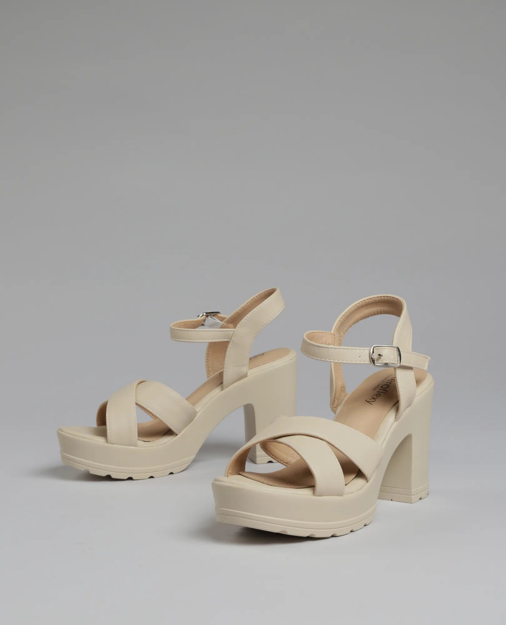 סנדלי עקב פלטפורמה - B Unique - סנדלים