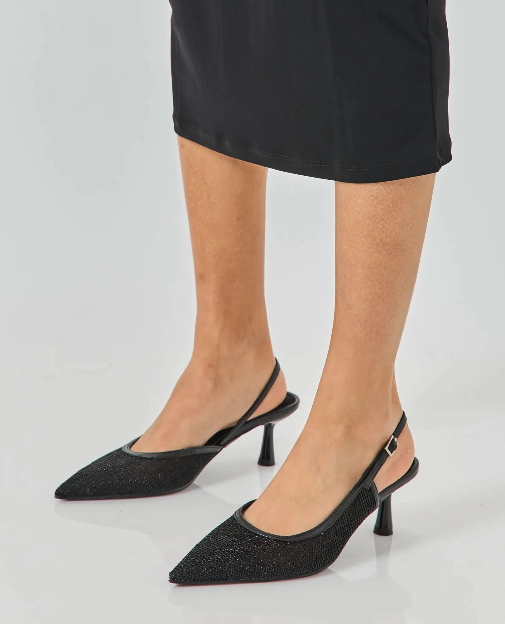 נעלי שפיץ - דין - B Unique - נעלי עקב