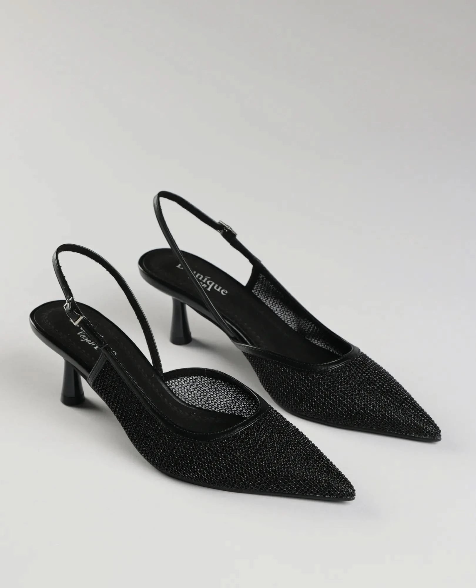 נעלי שפיץ - דין - B Unique