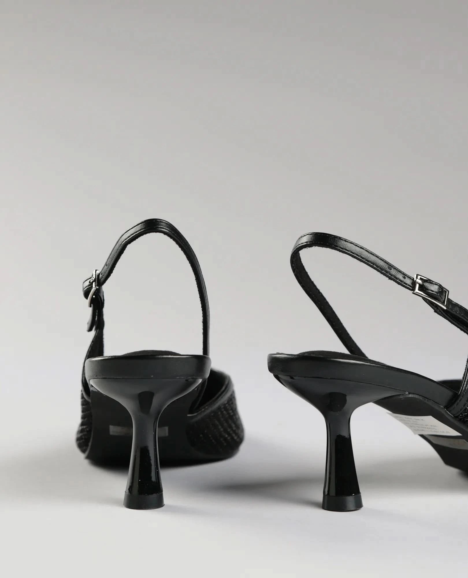 נעלי שפיץ - דין - B Unique