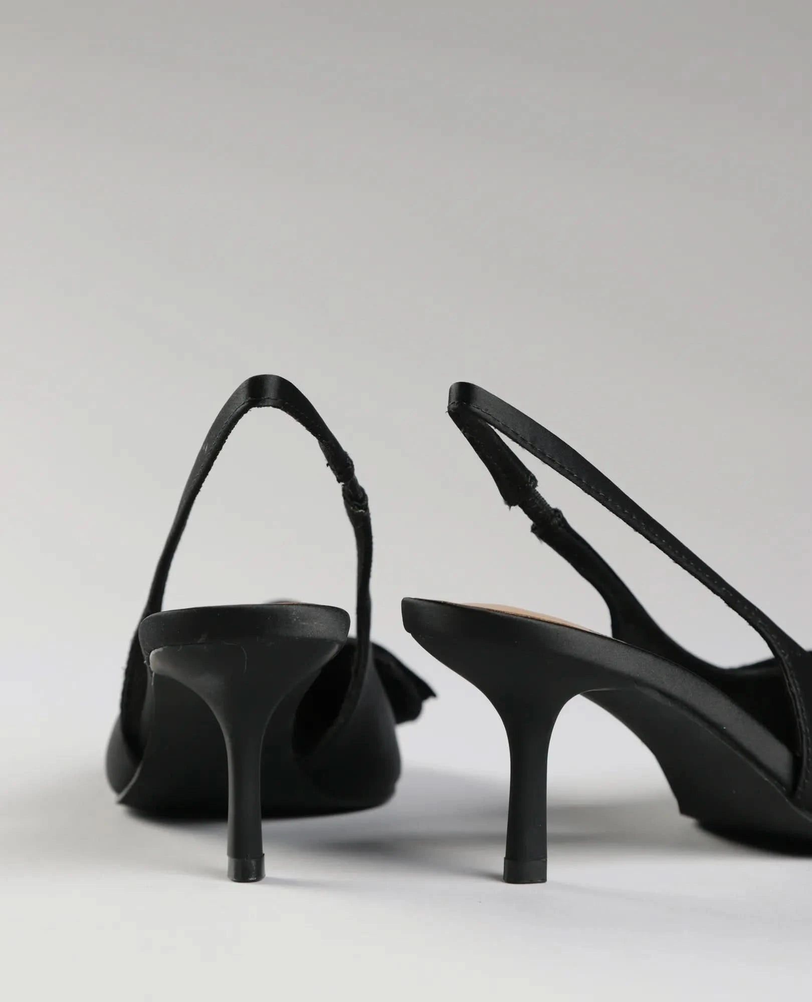 נעלי שפיץ - עינב - B Unique