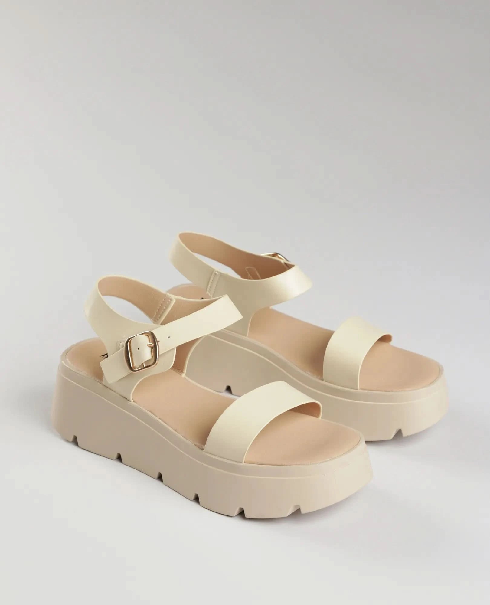 סנדלי פלטפורמה - קייסי - B Unique