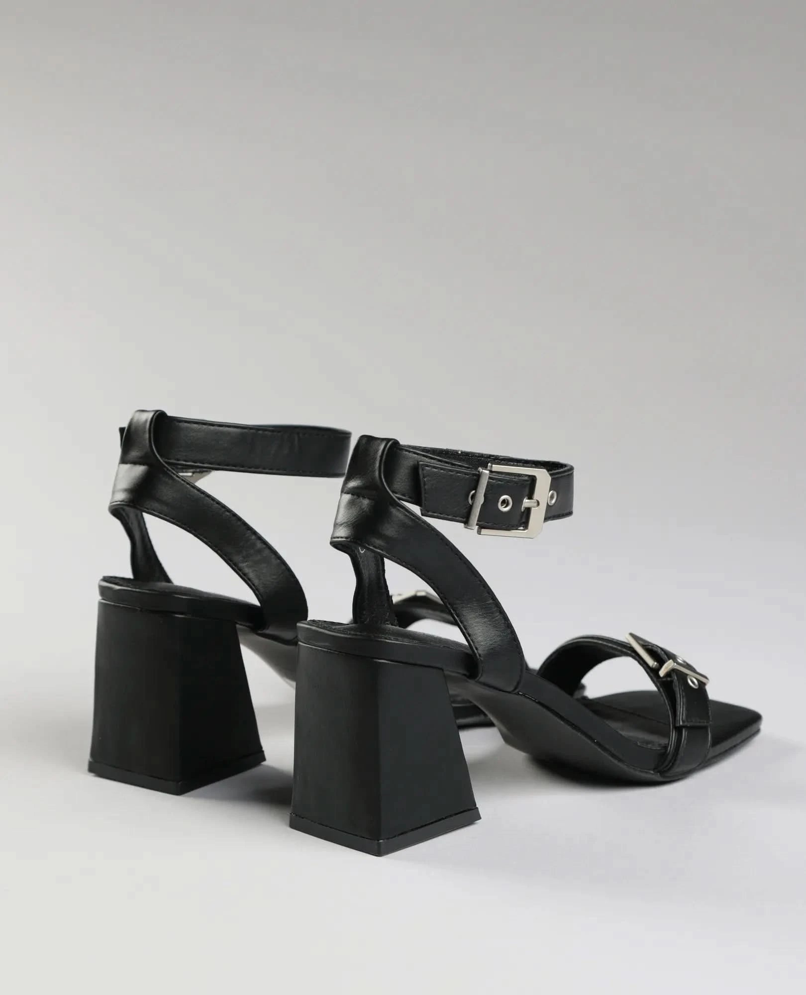 סנדלי עקב - מירן - B Unique