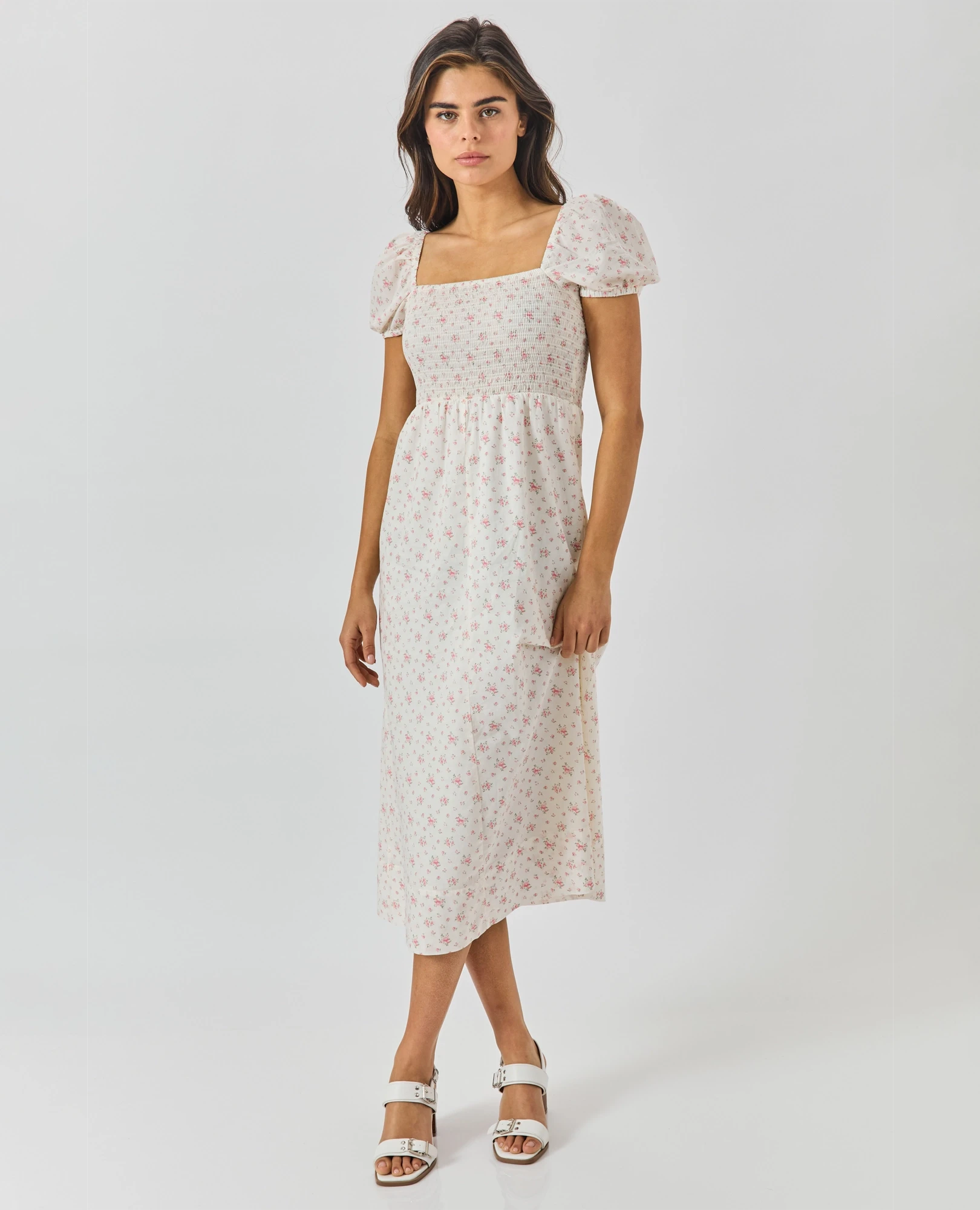 סנדלי עקב - הודיה - B Unique - סנדלי עקב