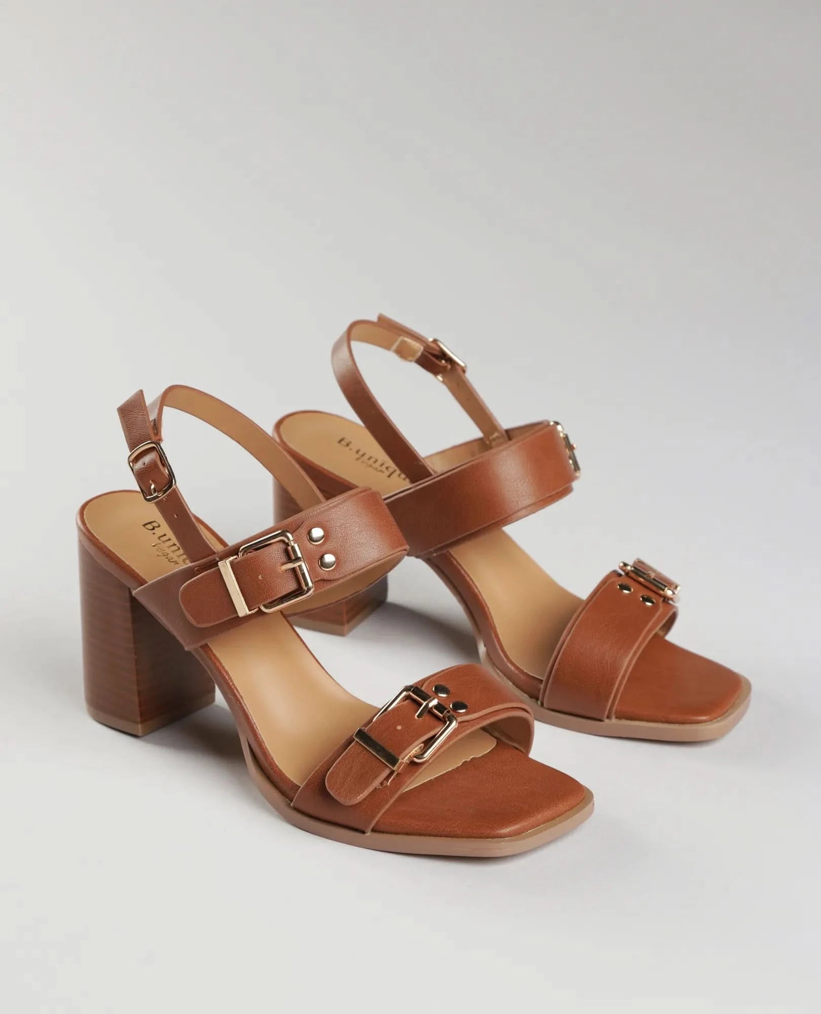 סנדלי עקב - הודיה - B Unique