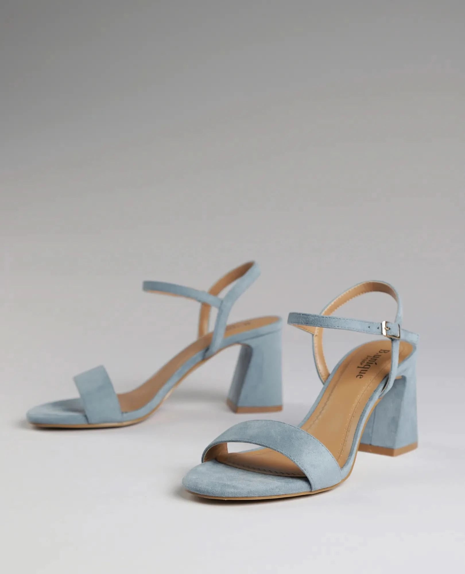 סנדלי עקב- מון - B Unique