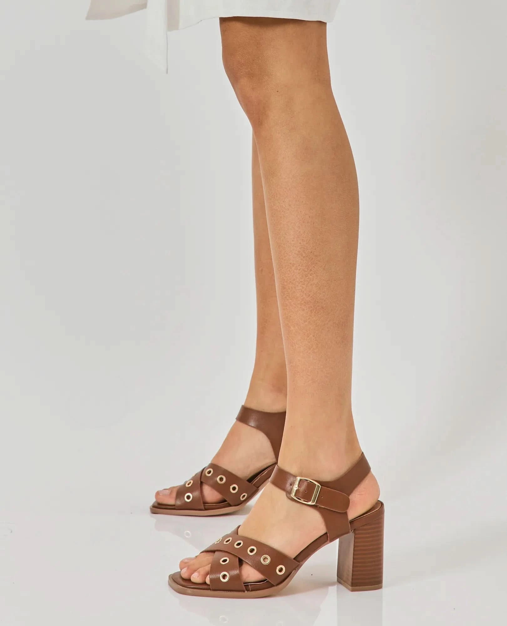 סנדלי עקב- גוני - B Unique - סנדלי עקב