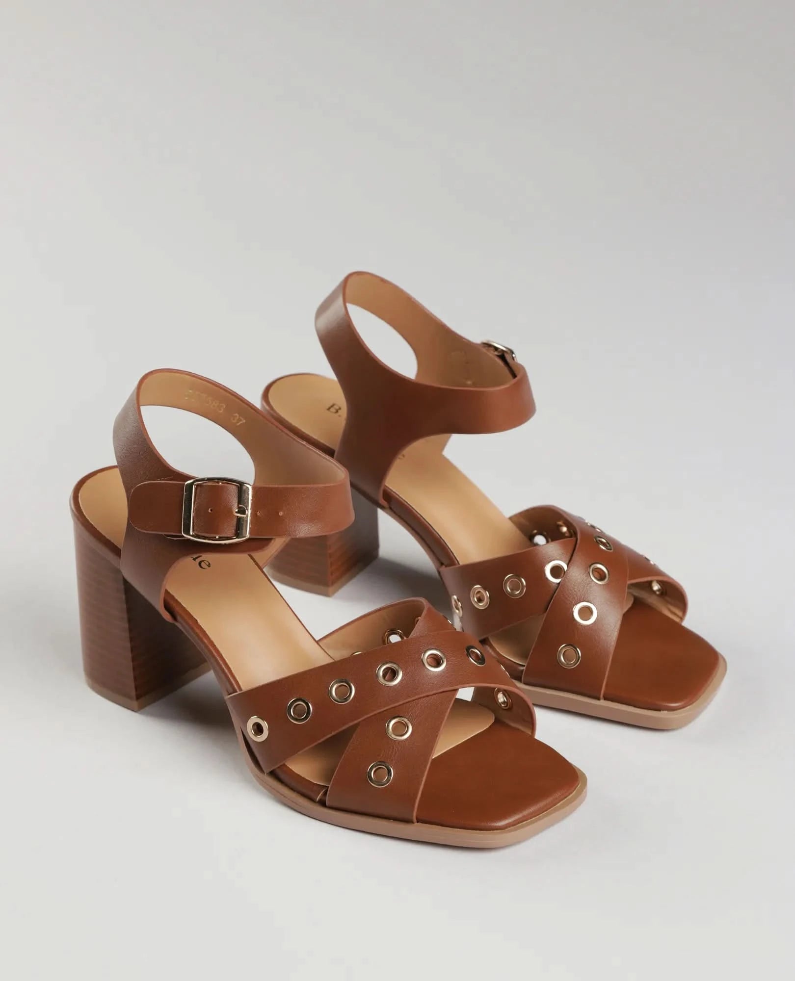 סנדלי עקב- גוני - B Unique