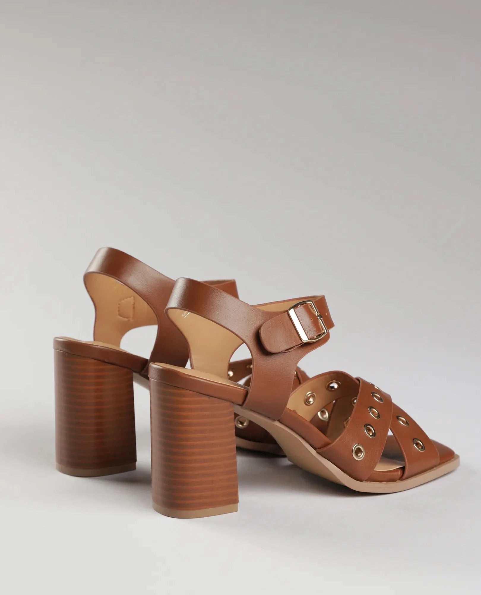 סנדלי עקב- גוני - B Unique