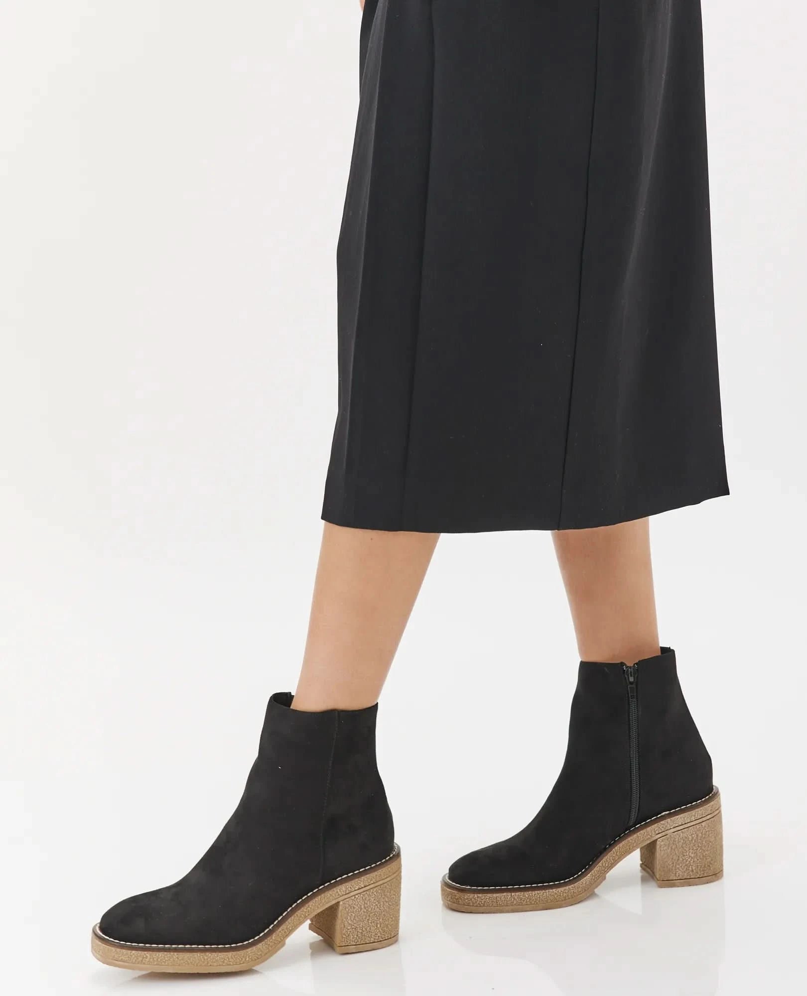 מגפוני עקב- ליאן - B Unique