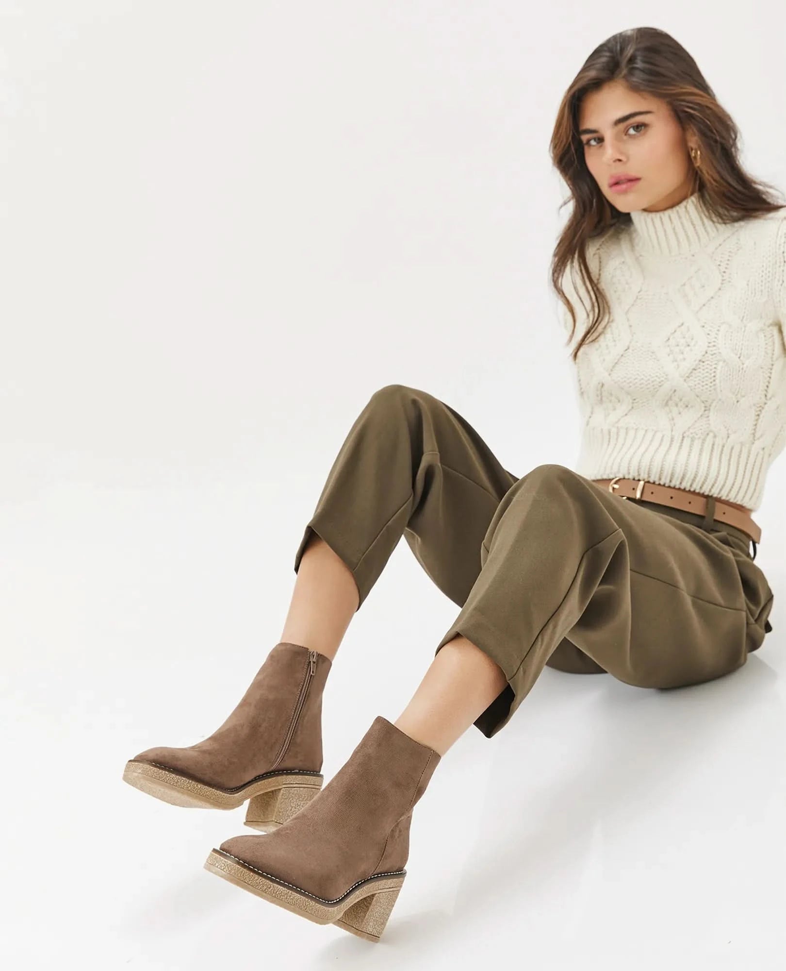 מגפוני עקב- ליאן - B Unique