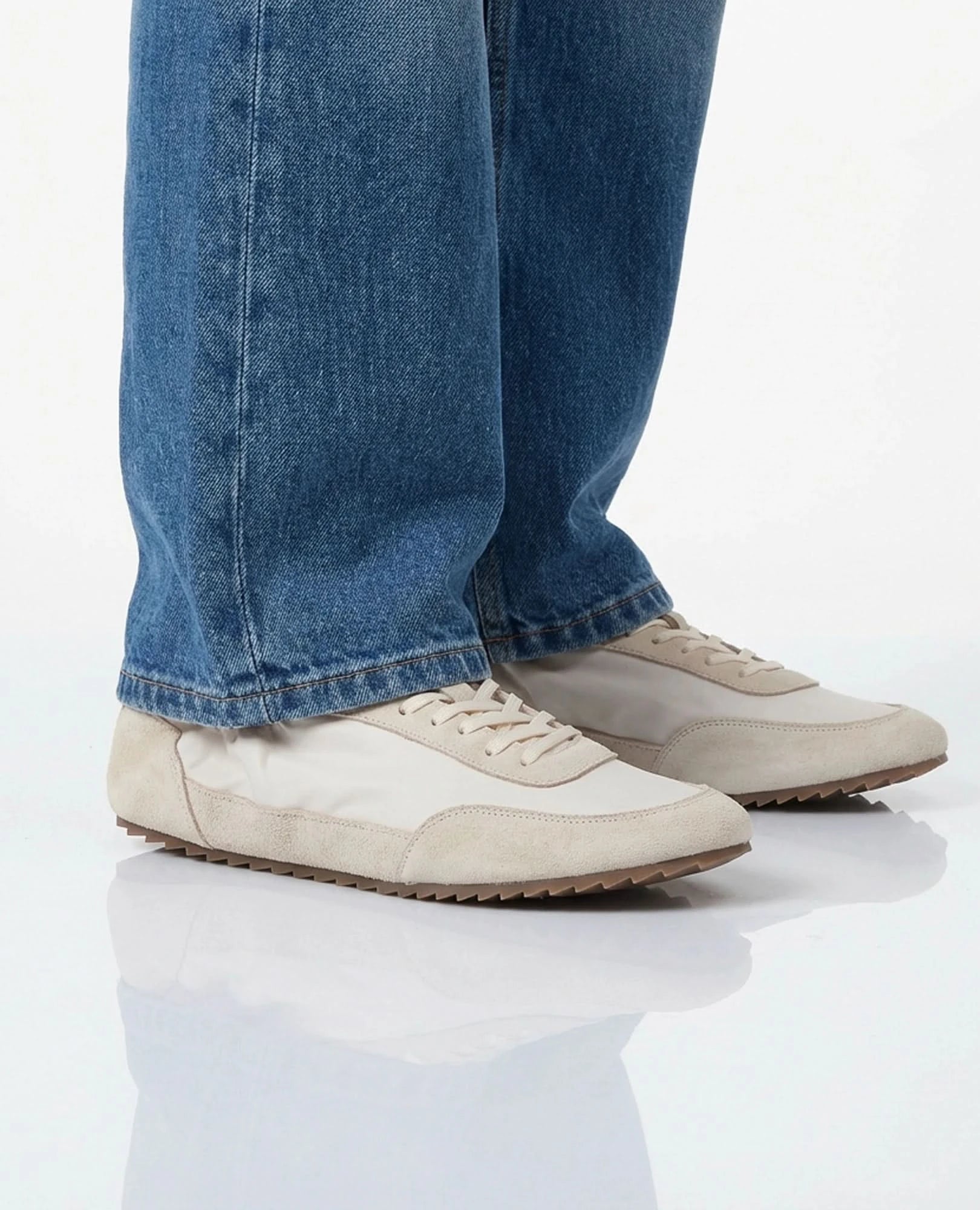 סניקרס עם גומי- קרי - B Unique - סניקרס