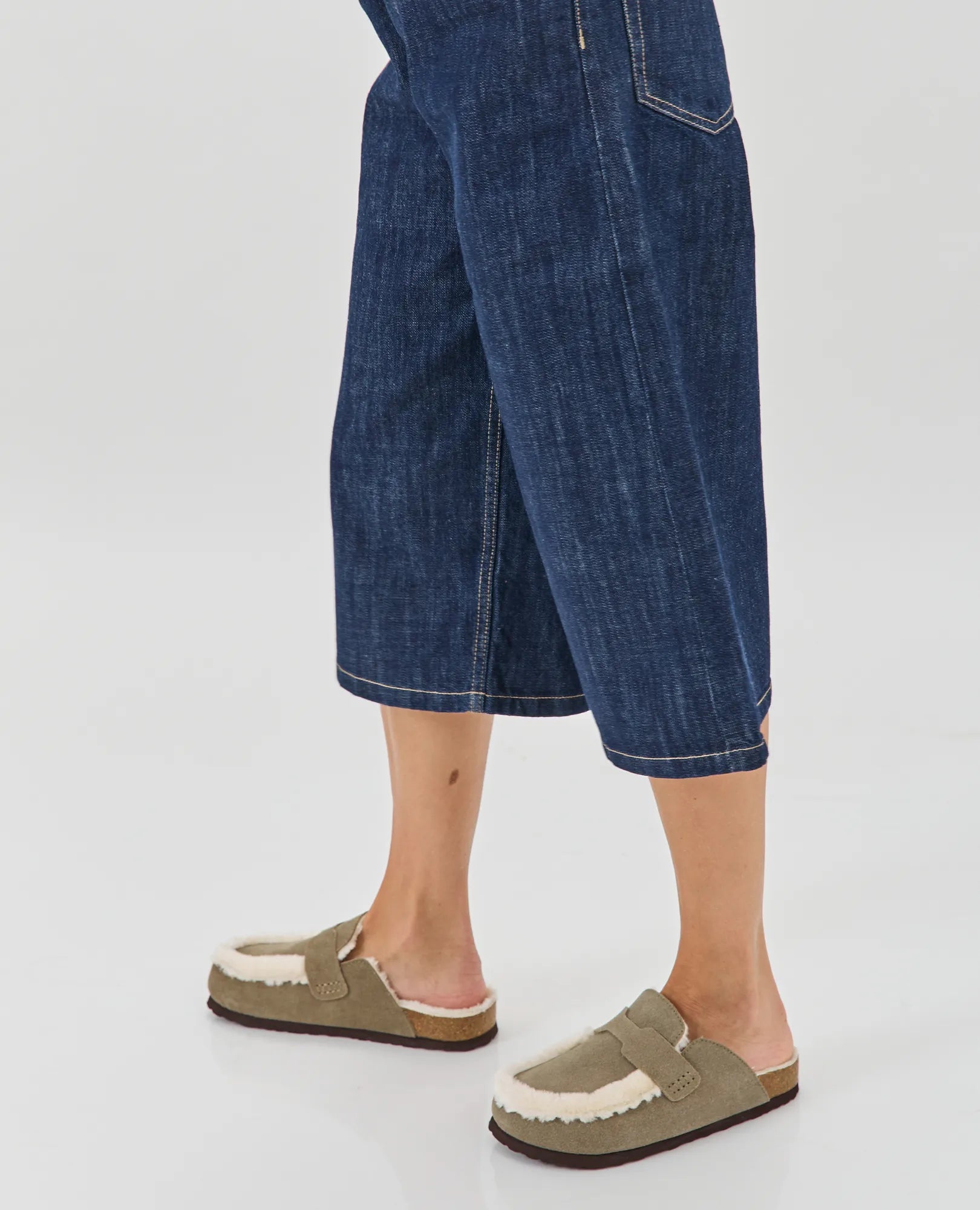 כפכפי עור פרווה - שרון - B Unique - כפכפים