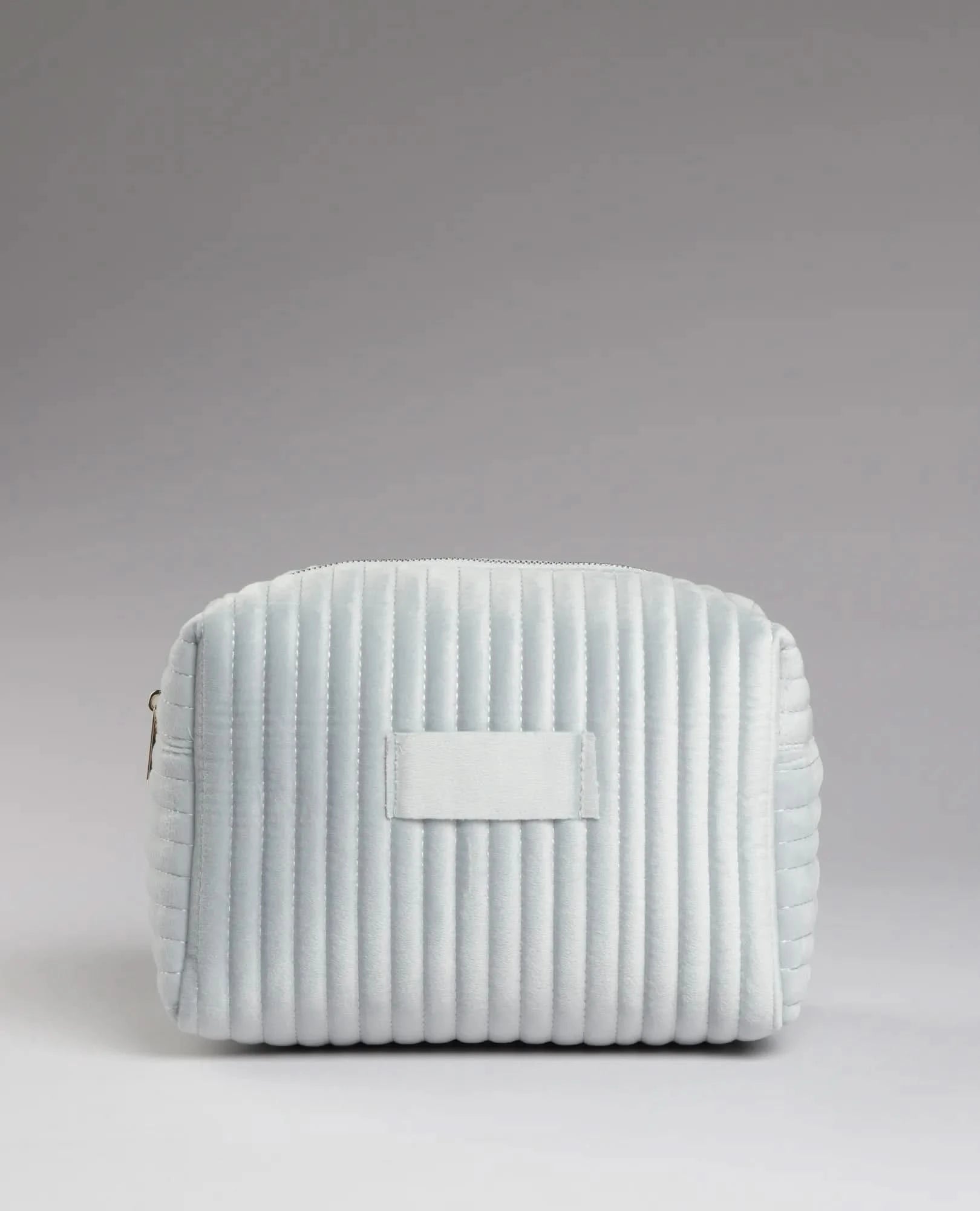 תיק איפור גדול - B Unique - אקססוריז