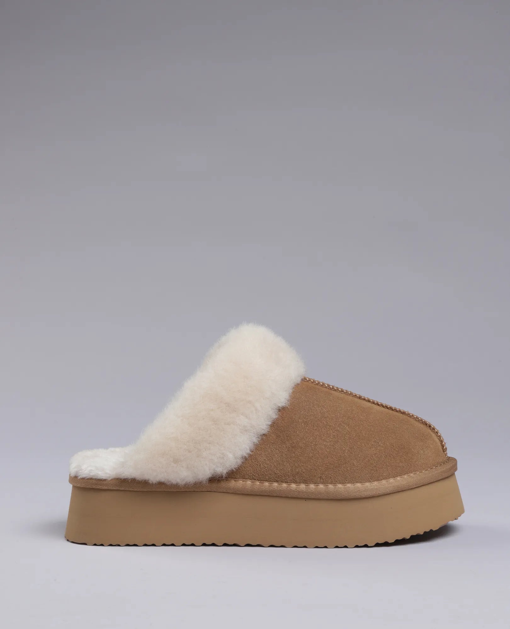 כפכפי עור פרווה- רני