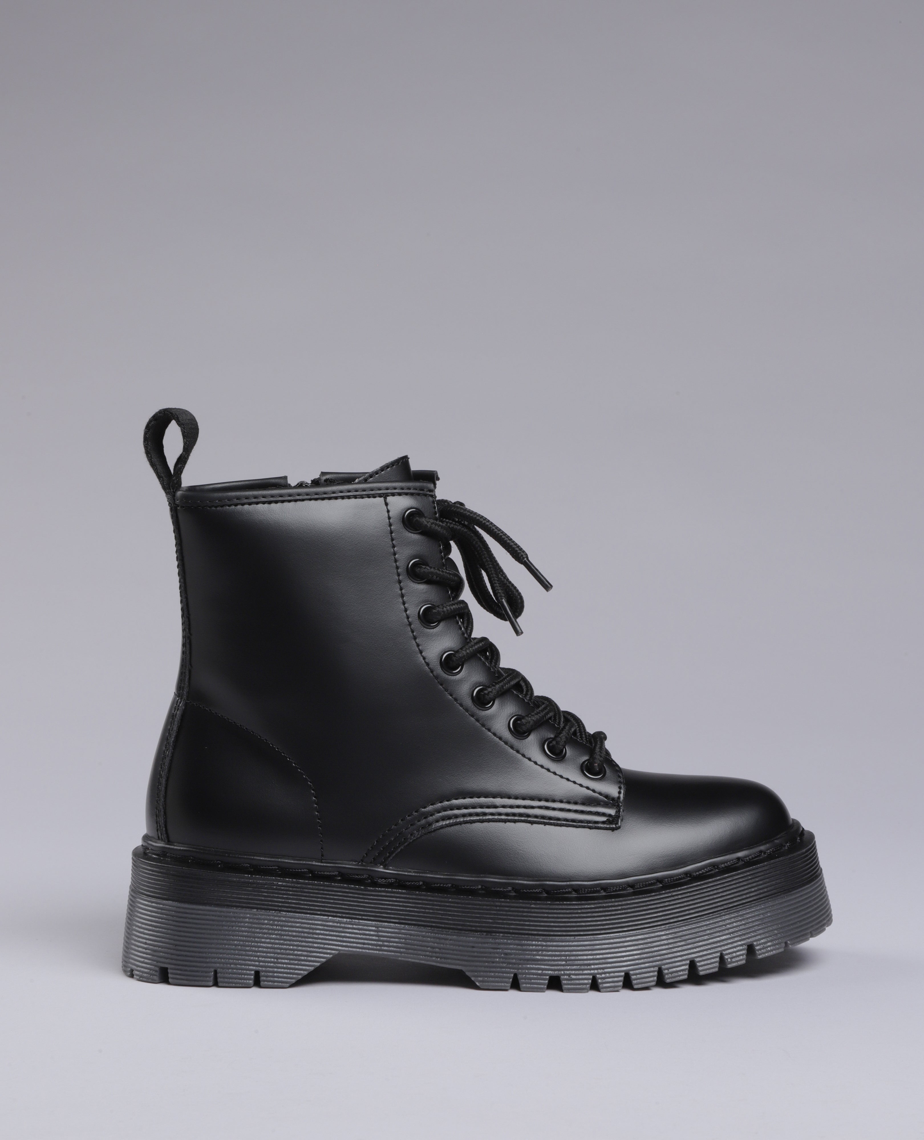 מגפוני טרקטור- טוני