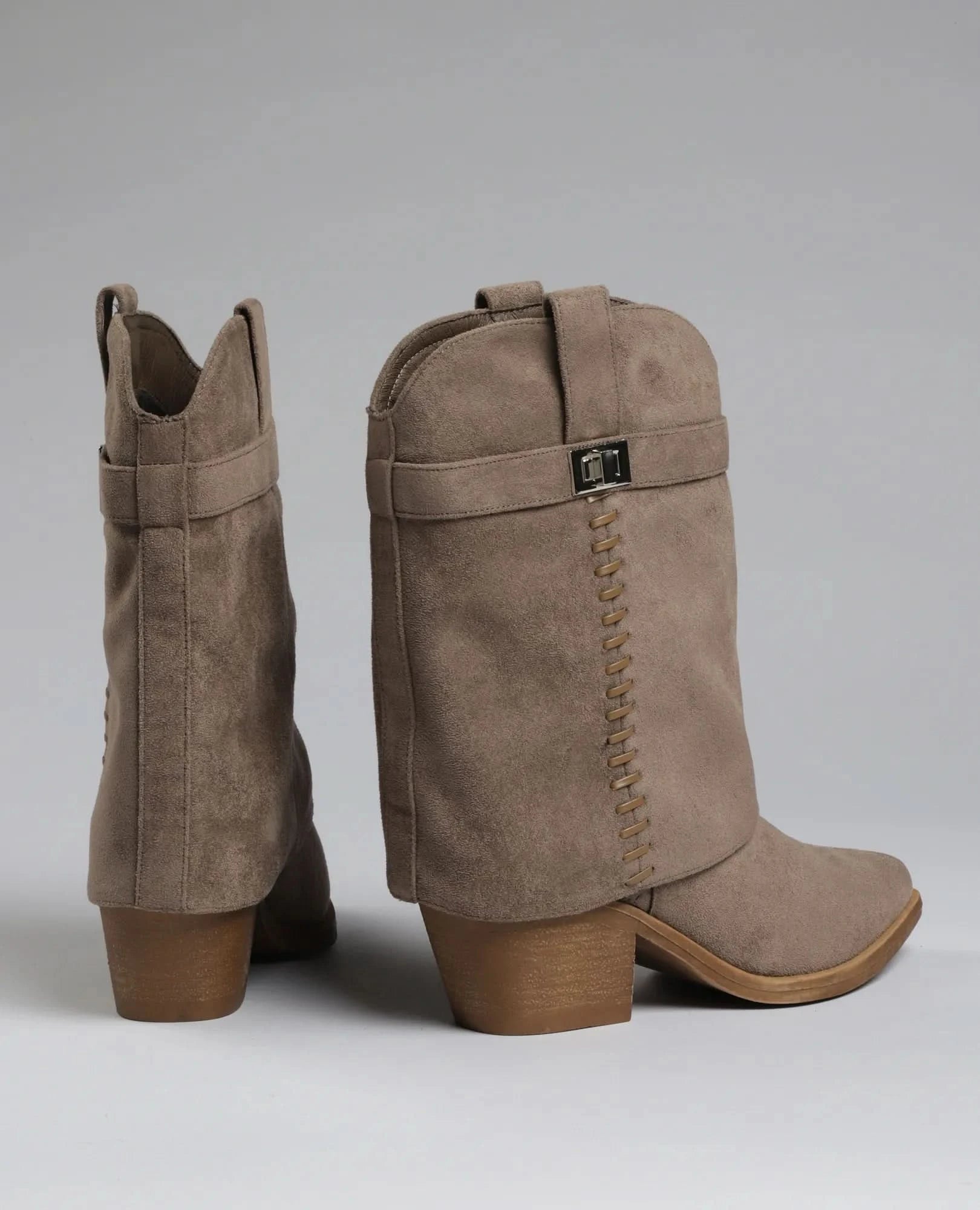 מגפוני עקב - אייבי - B Unique - מגפונים