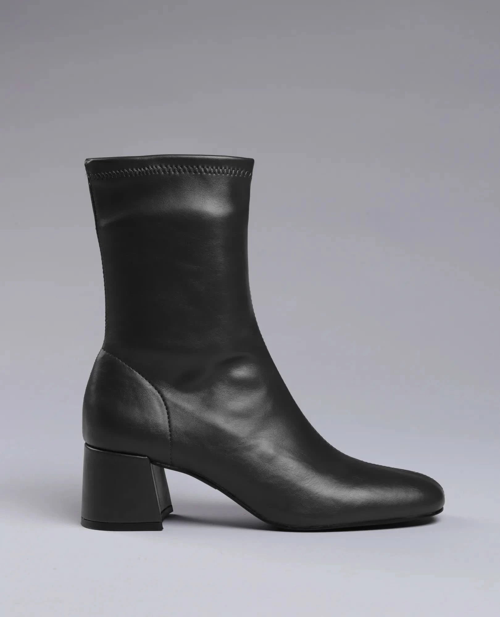 מגפונים עם עקב מרובע- שלי - B Unique - מגפונים