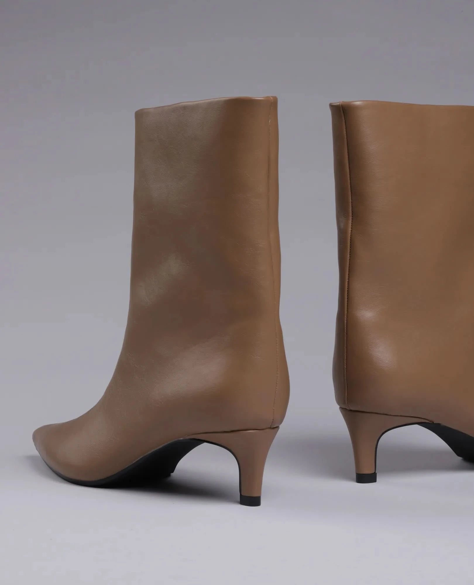 מגפוני שפיץ- קורינה - B Unique - מגפונים