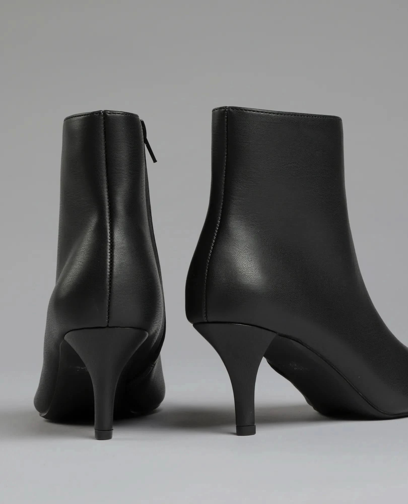 מגפוני עקב - אושר - B Unique - מגפונים