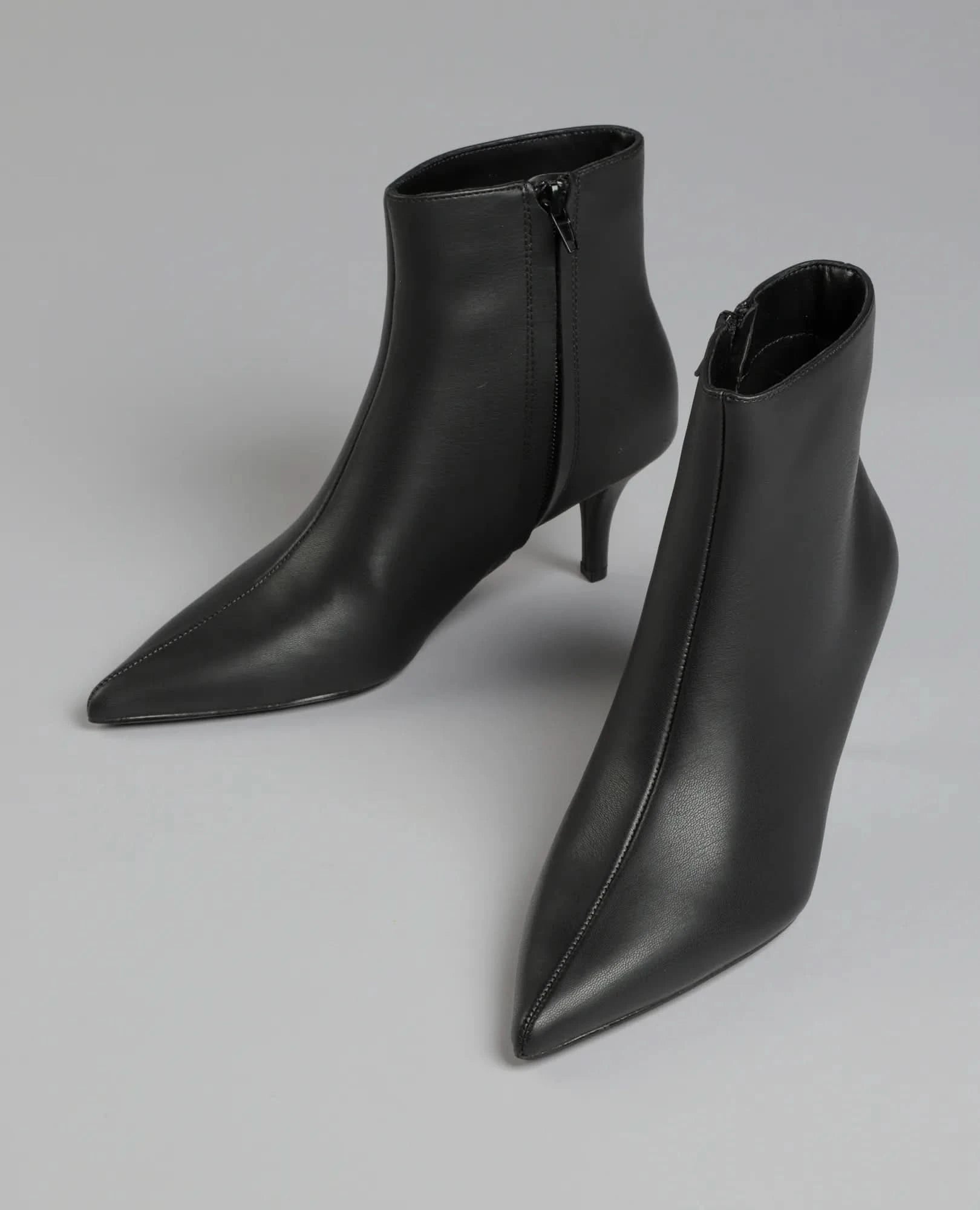 מגפוני עקב - אושר - B Unique - מגפונים